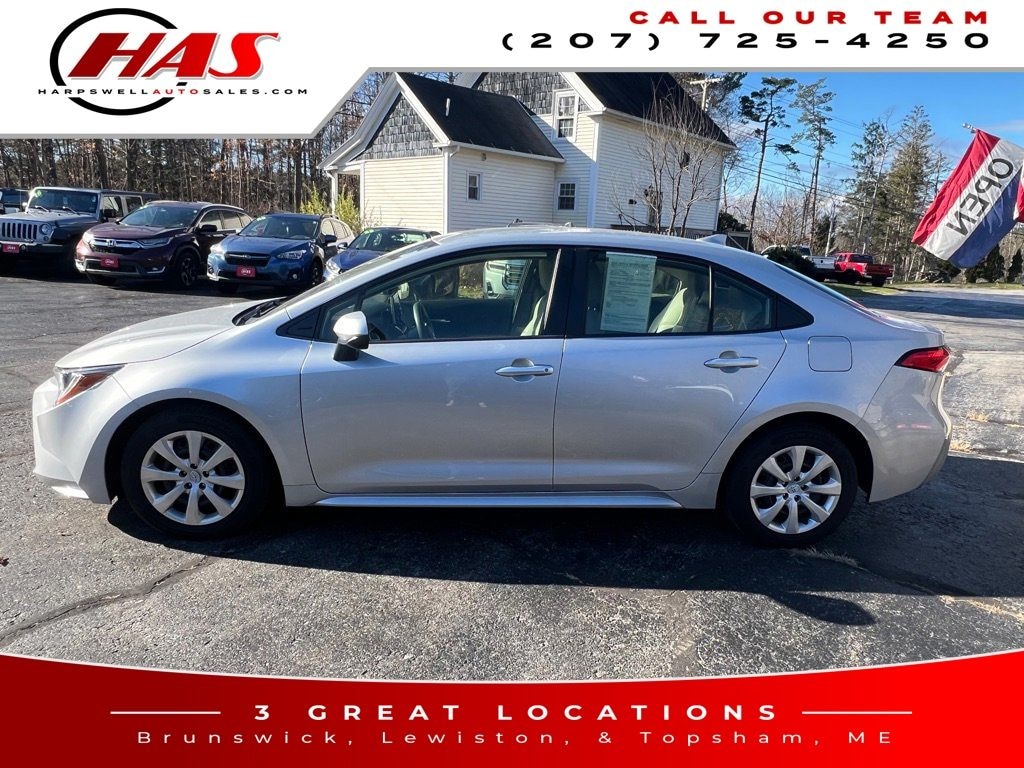 Used 2020 Toyota Corolla LE Sedan