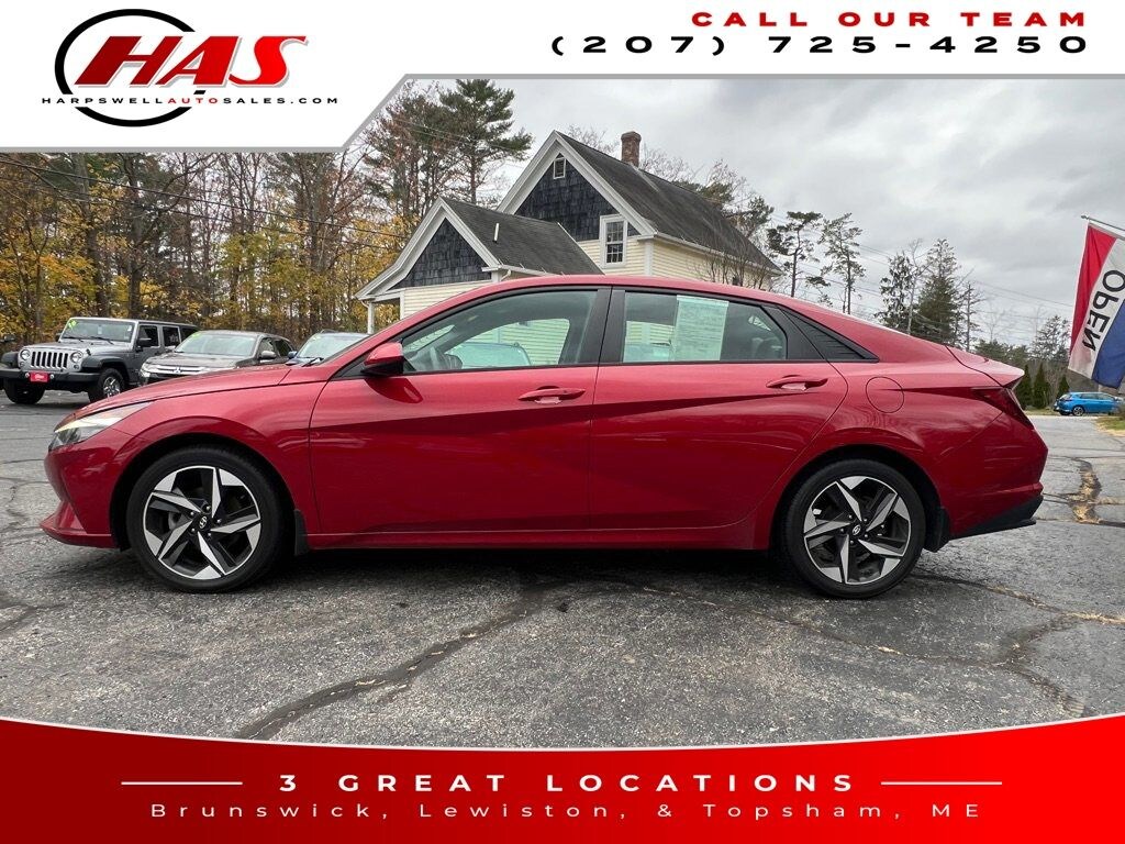 Used 2023 Hyundai Elantra SEL Sedan