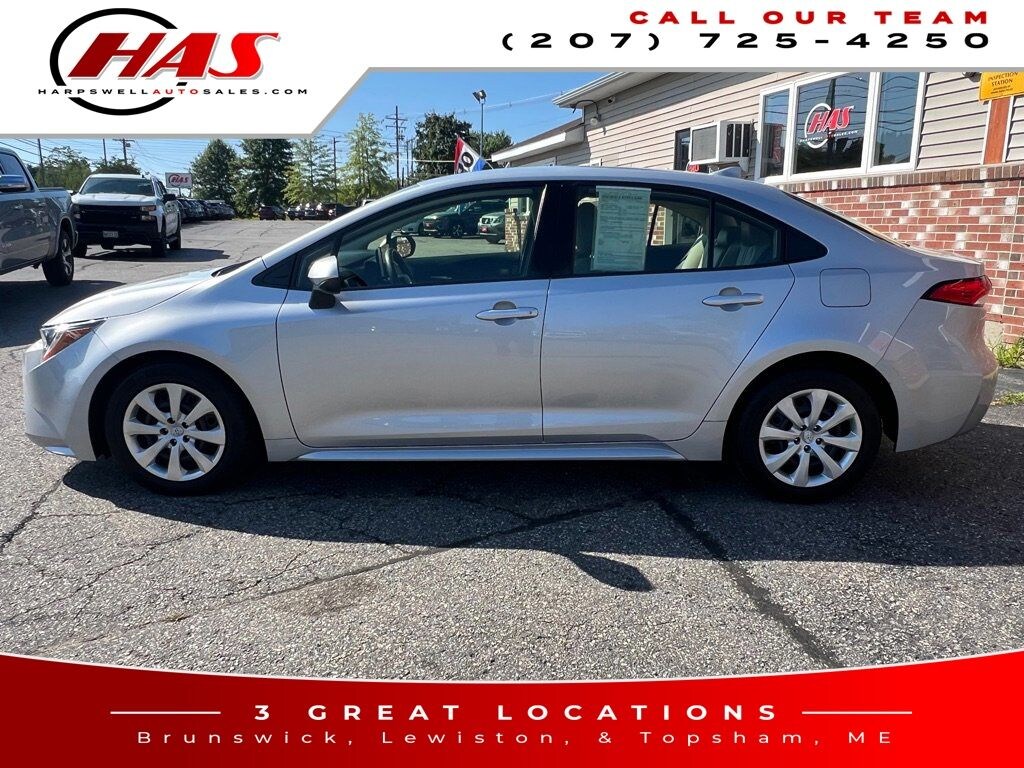 Used 2020 Toyota Corolla LE Sedan