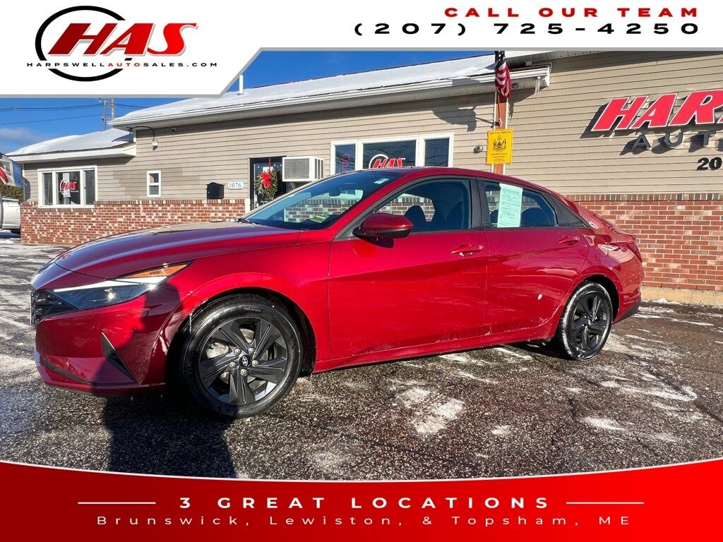 Used 2023 Hyundai Elantra SEL Sedan