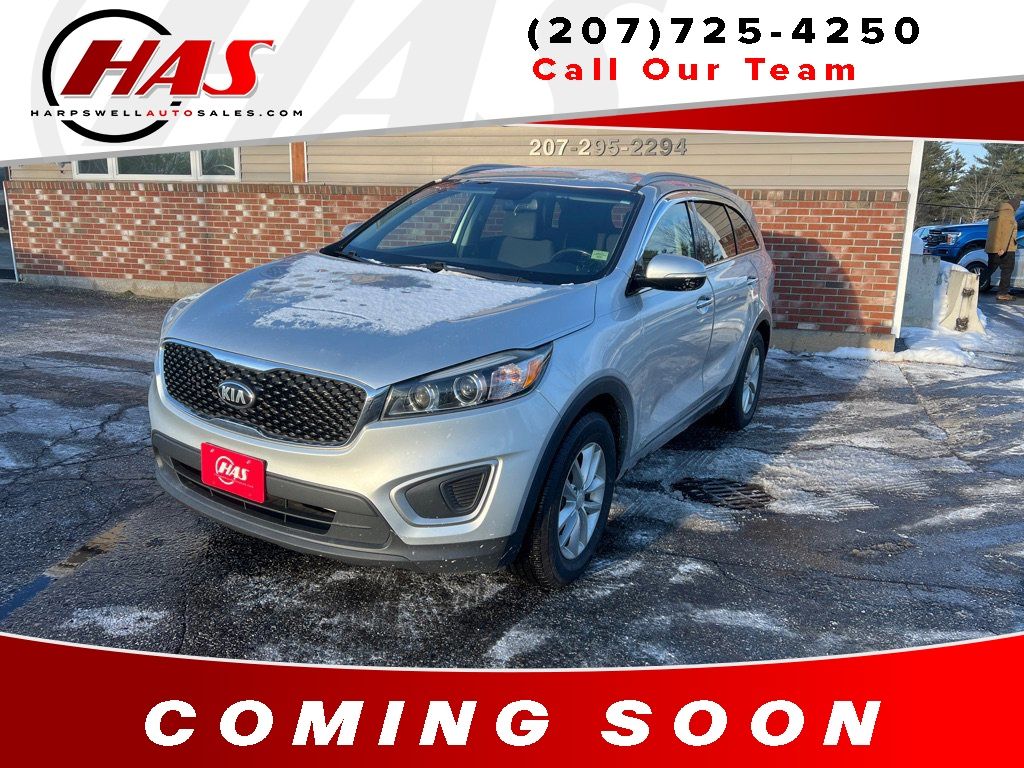 2017 Kia Sorento LX's photo