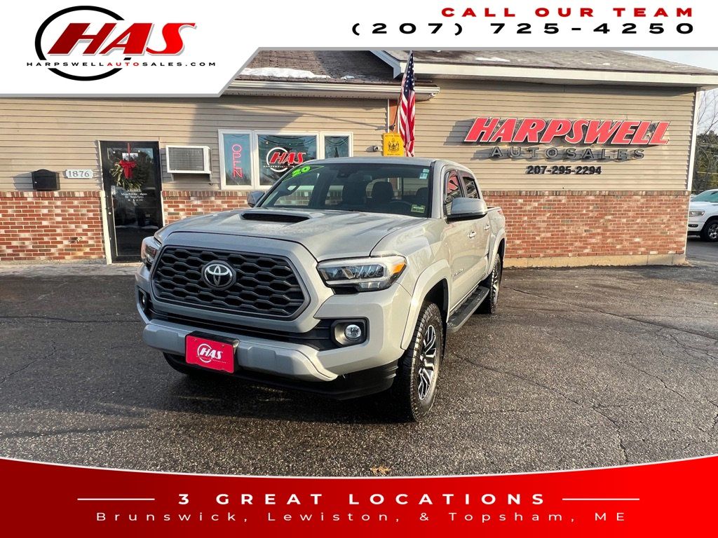 2020 Toyota Tacoma TRD Sport's photo