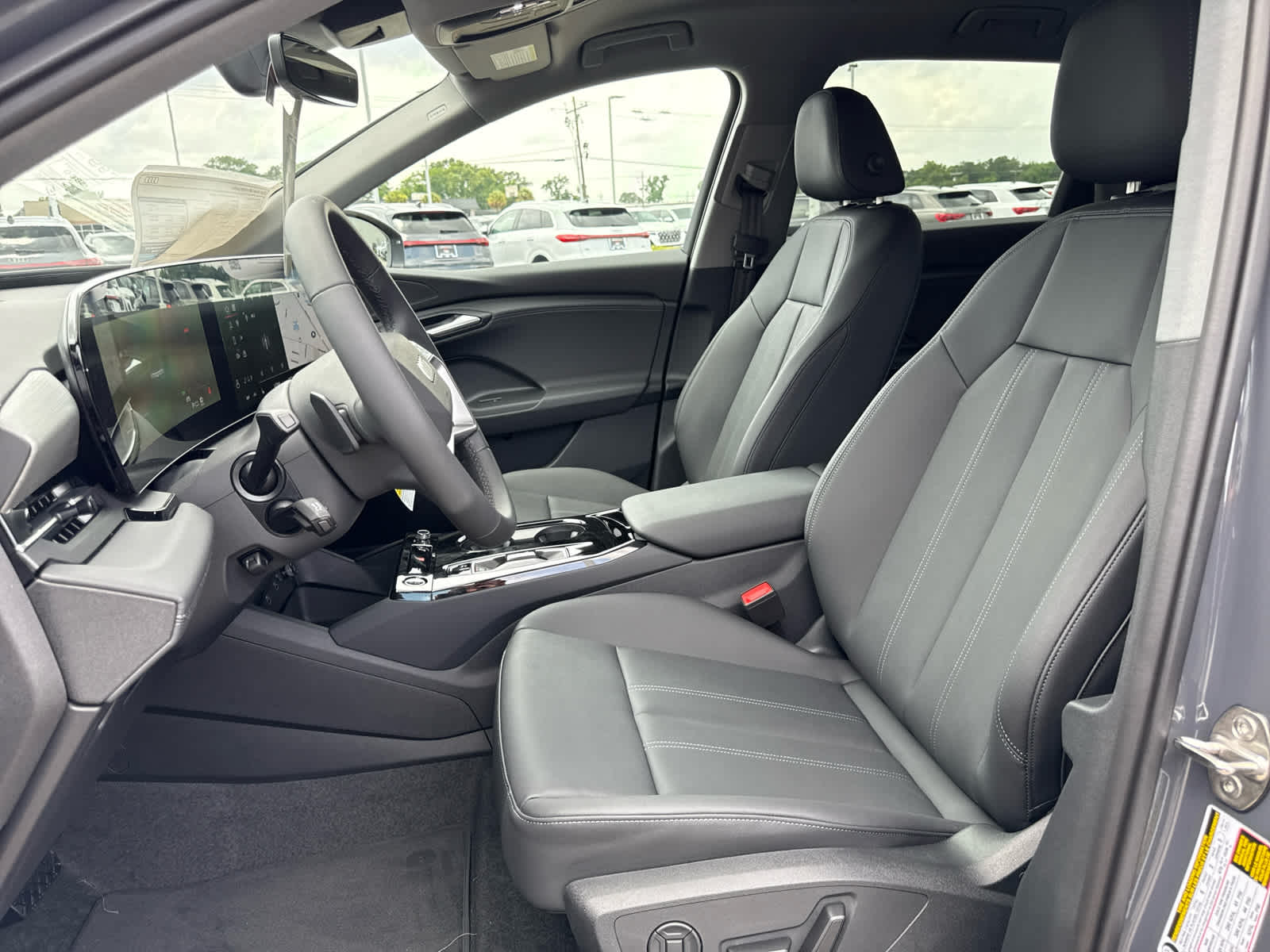 2025 Audi Q6 e-tron Premium - Photo 26