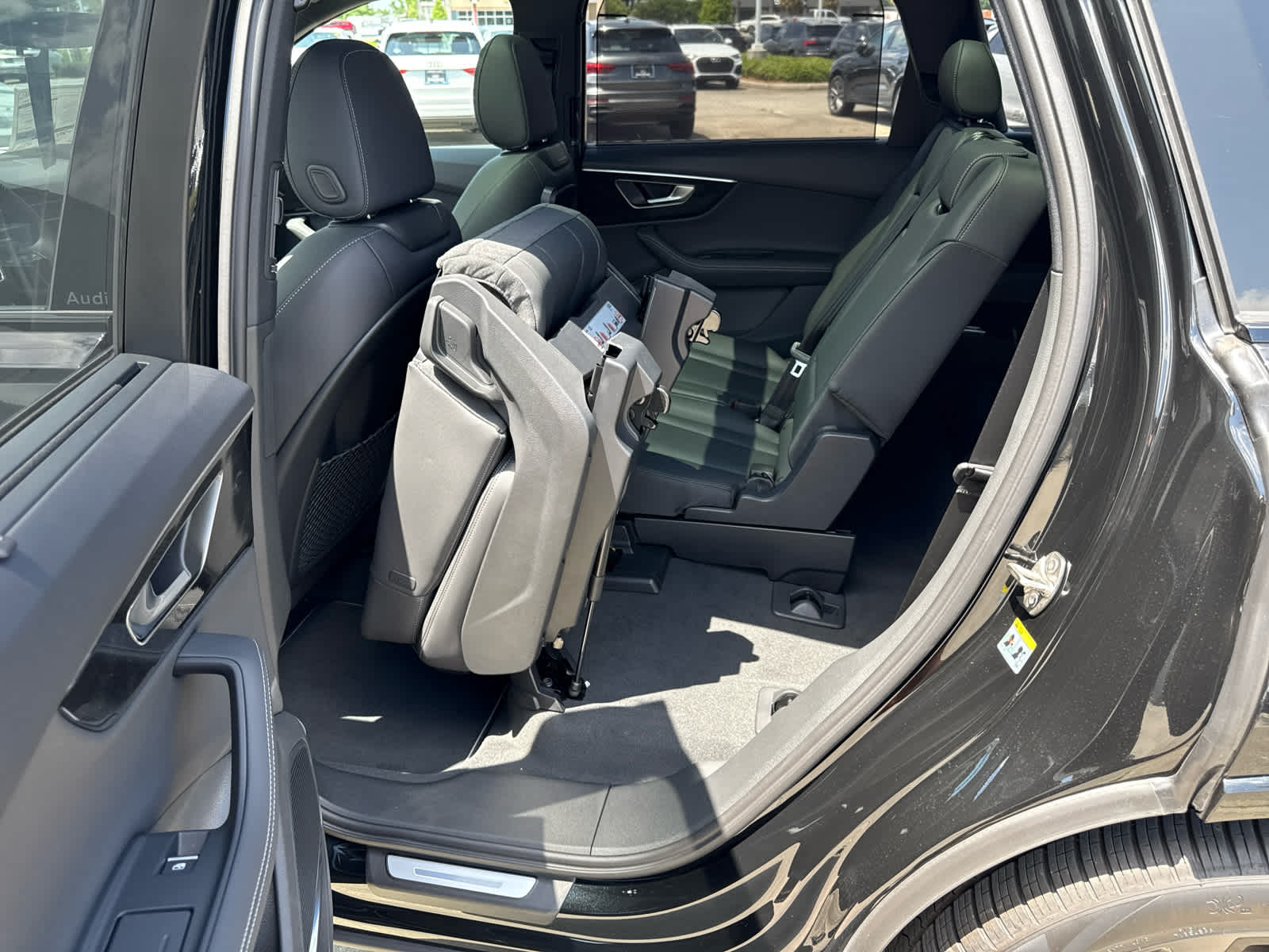 2025 Audi Q7 Premium Plus - Photo 28