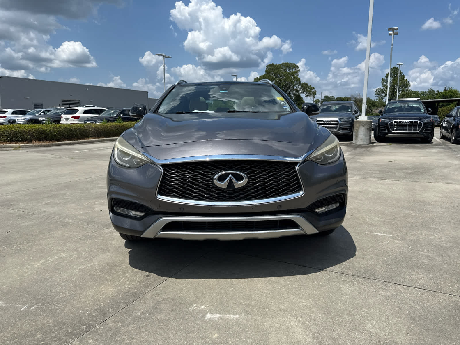 Used 2017 INFINITI QX30 Premium with VIN SJKCH5CR9HA017332 for sale in Baton Rouge, LA
