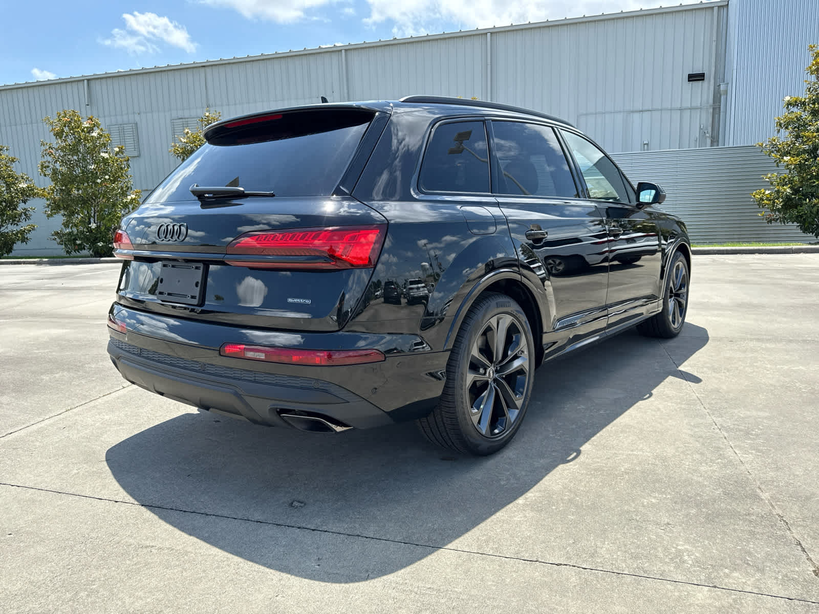 2025 Audi Q7 Premium Plus - Photo 5