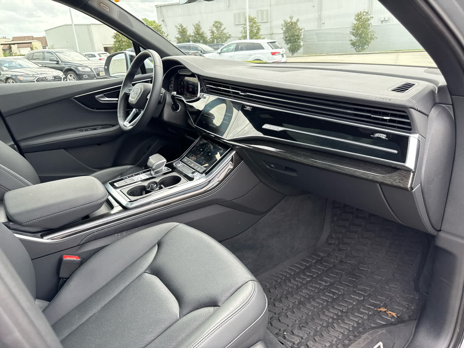 2024 Audi Q7 Premium Plus - Photo 13