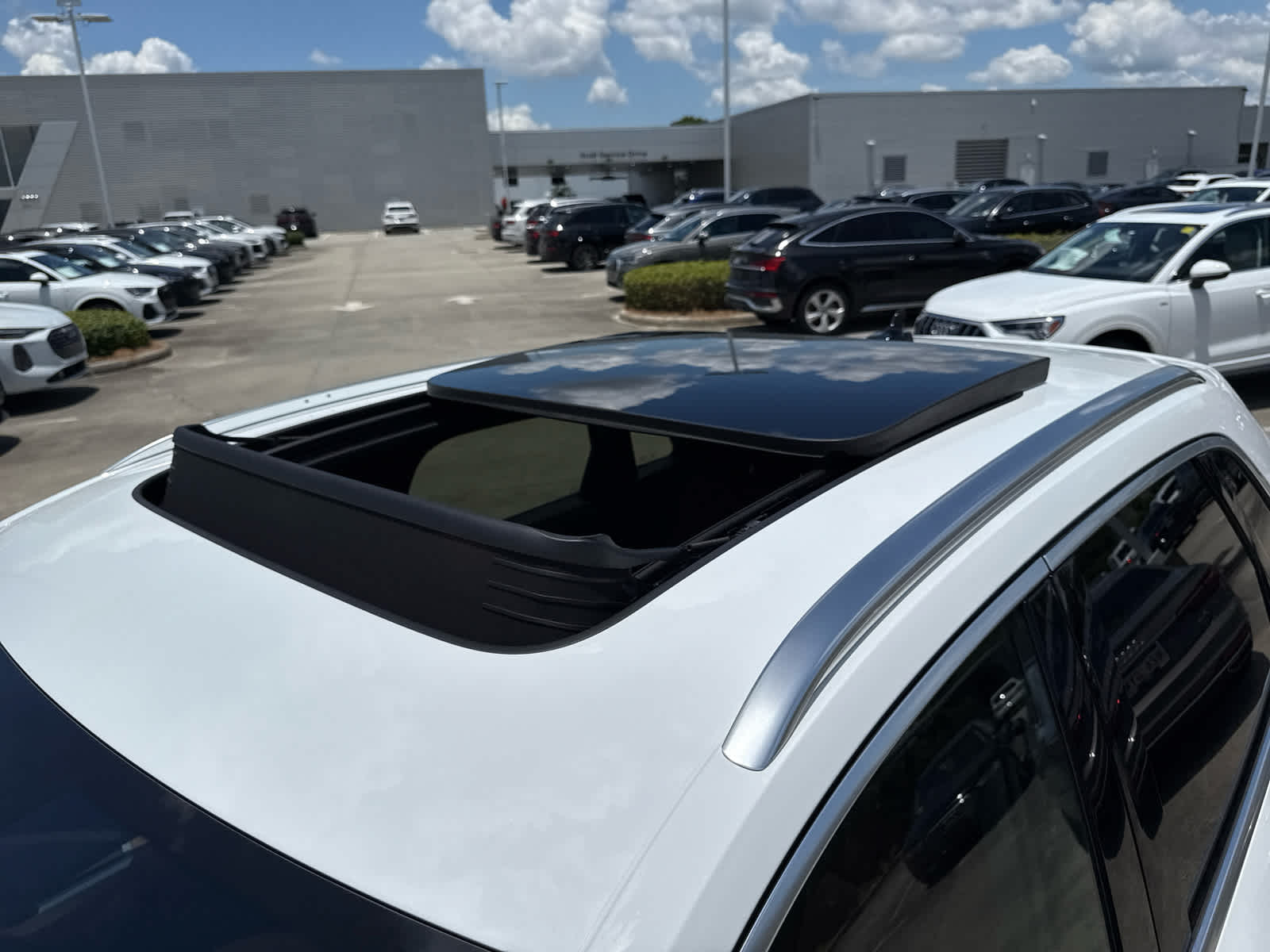 2025 Audi Q3 S Line Premium - Photo 31