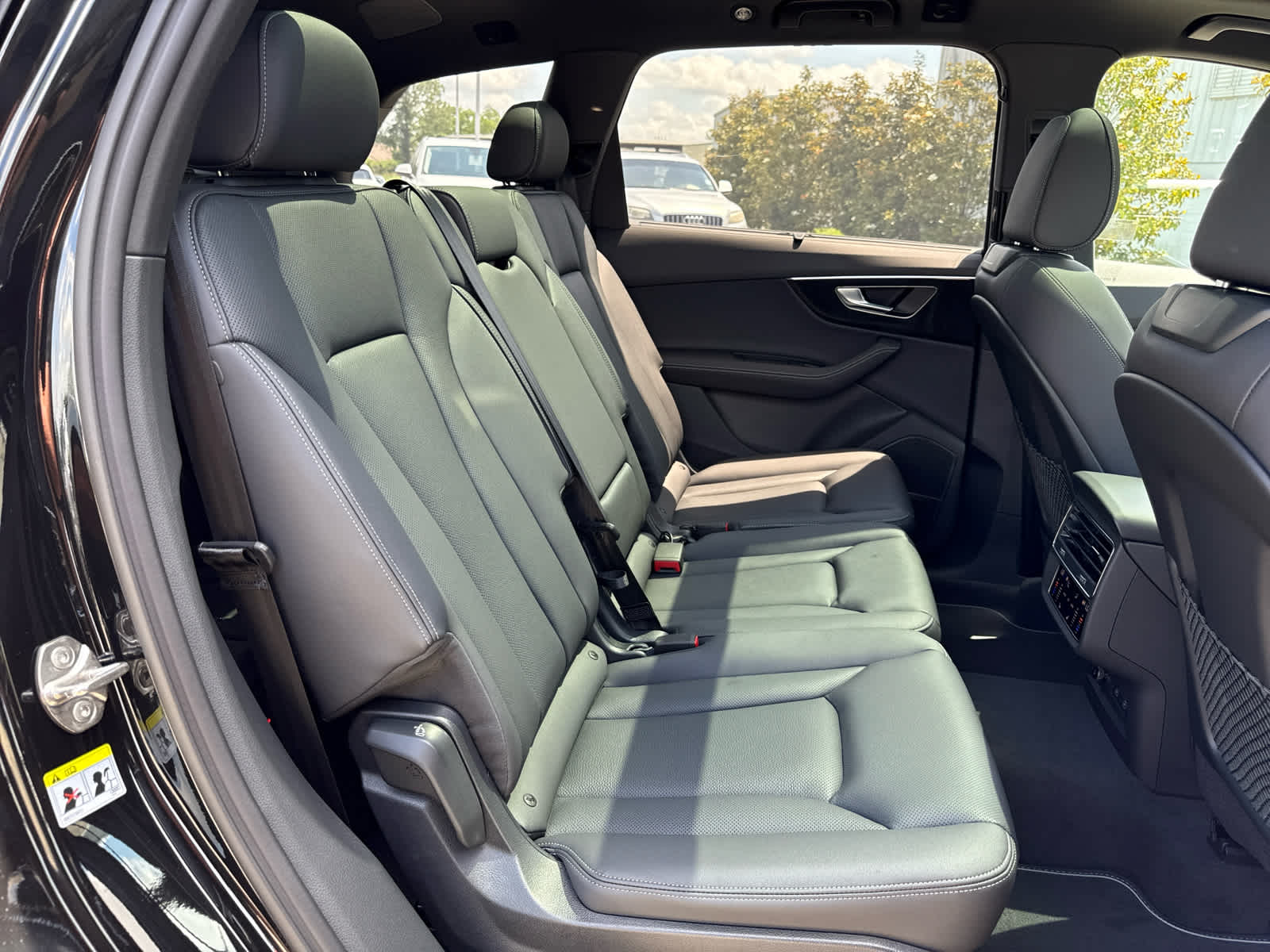 2025 Audi Q7 Premium Plus - Photo 19