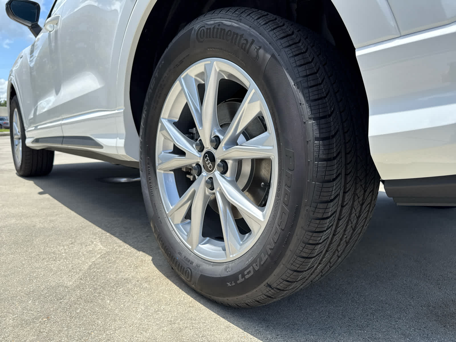 2025 Audi Q3 S Line Premium - Photo 9