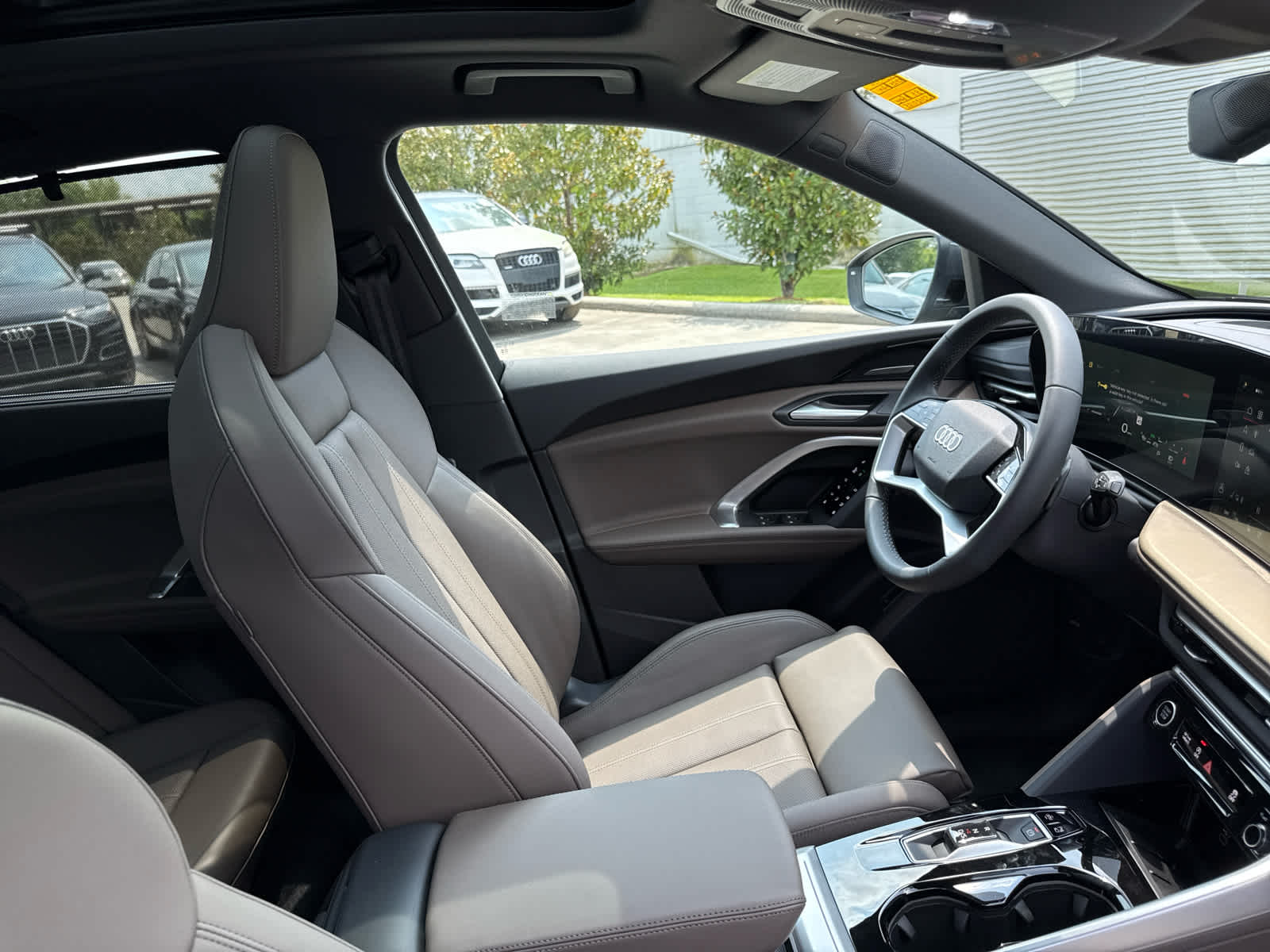 2025 Audi Q5 Premium Plus - Photo 15