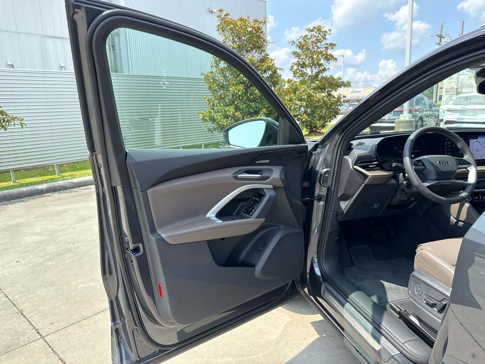 2025 Audi Q5 Premium Plus - Photo 23