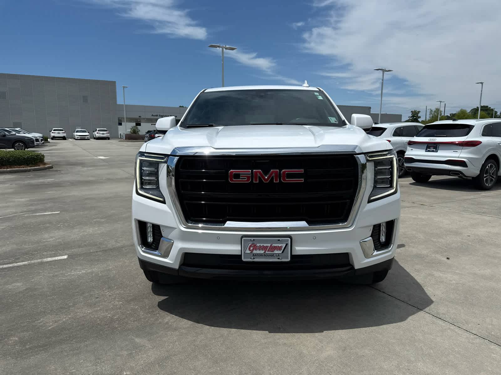 Used 2022 GMC Yukon XL SLE with VIN 1GKS1FKD5NR301623 for sale in Baton Rouge, LA