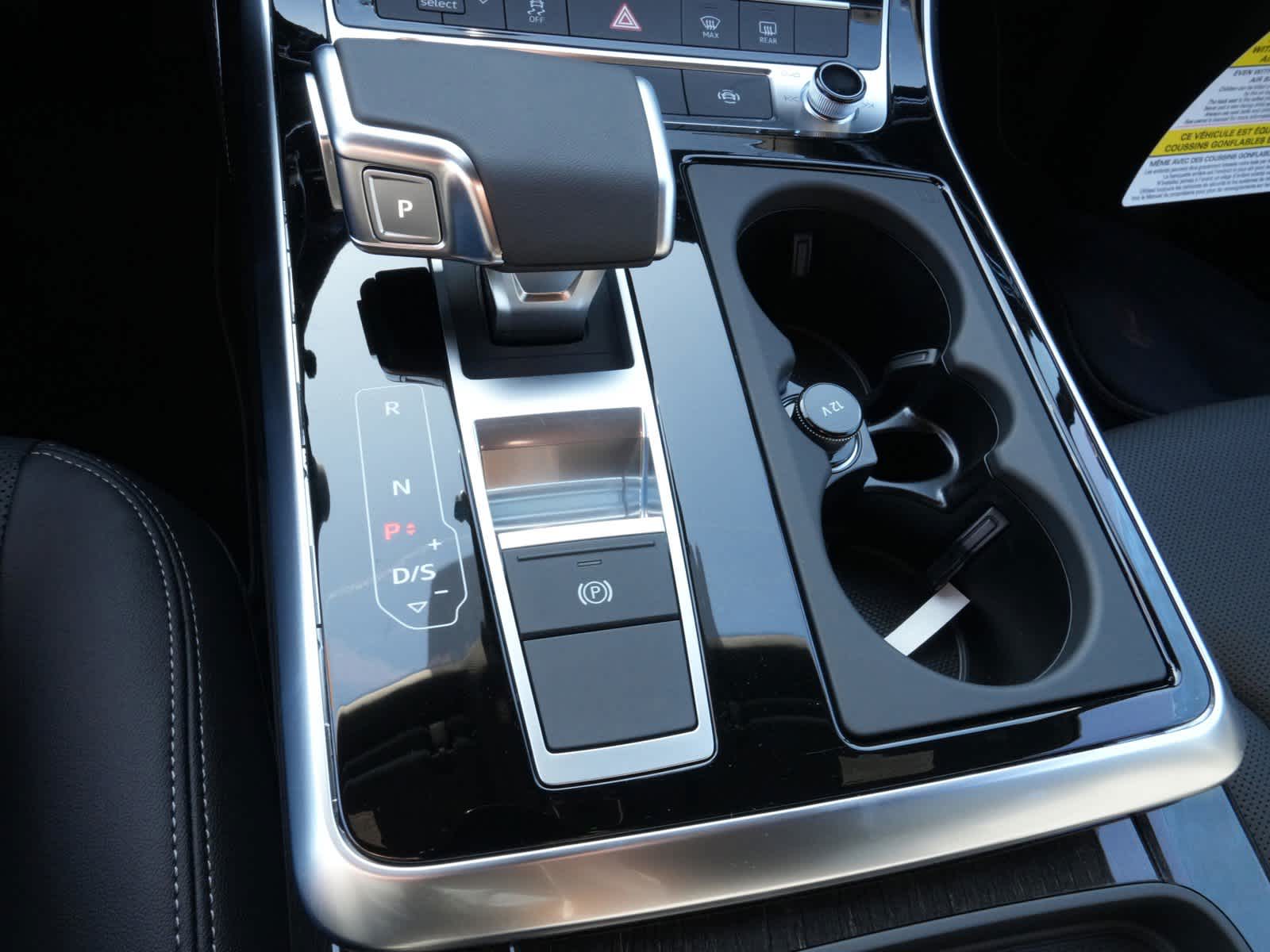 2025 Audi Q7 Premium Plus - Photo 14