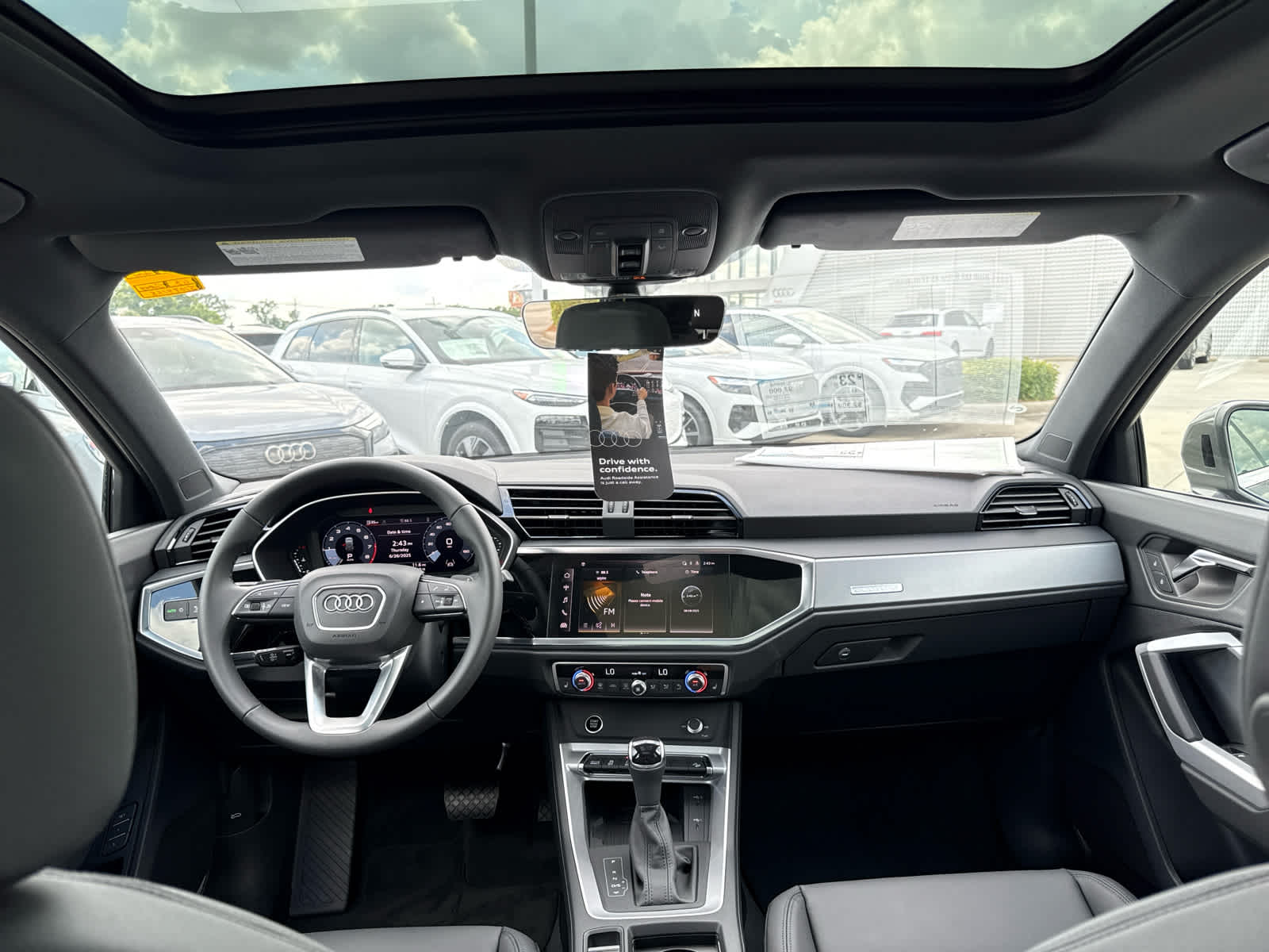 2025 Audi Q3 S Line Premium - Photo 29