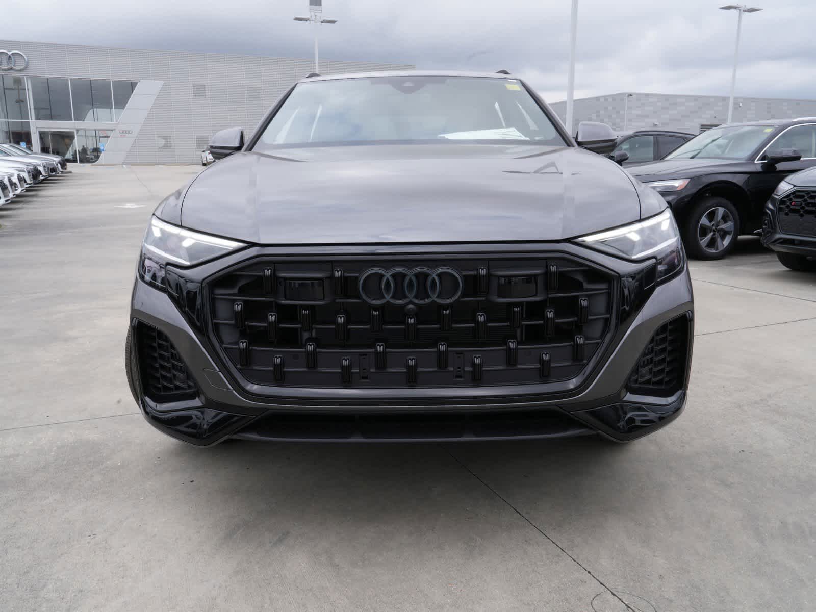 2025 Audi Q8 55 Premium photo 2