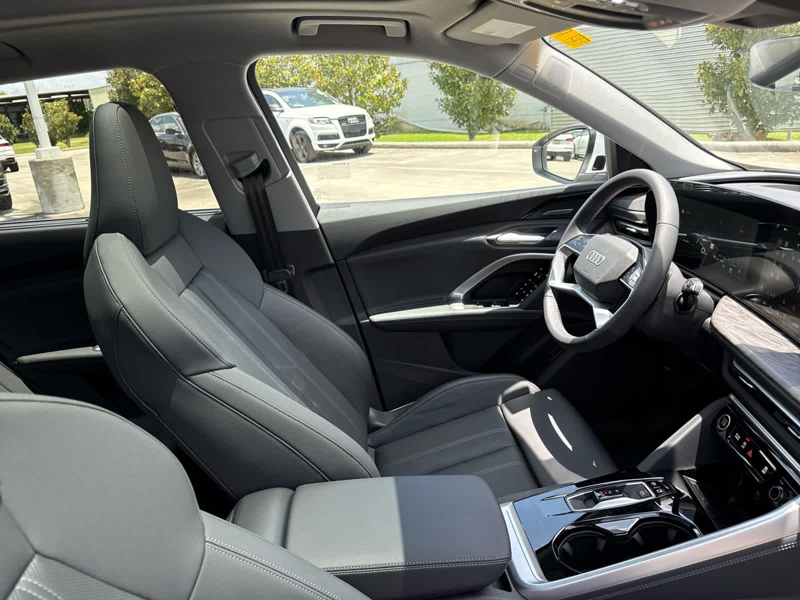 2025 Audi Q5 Premium Plus - Photo 15
