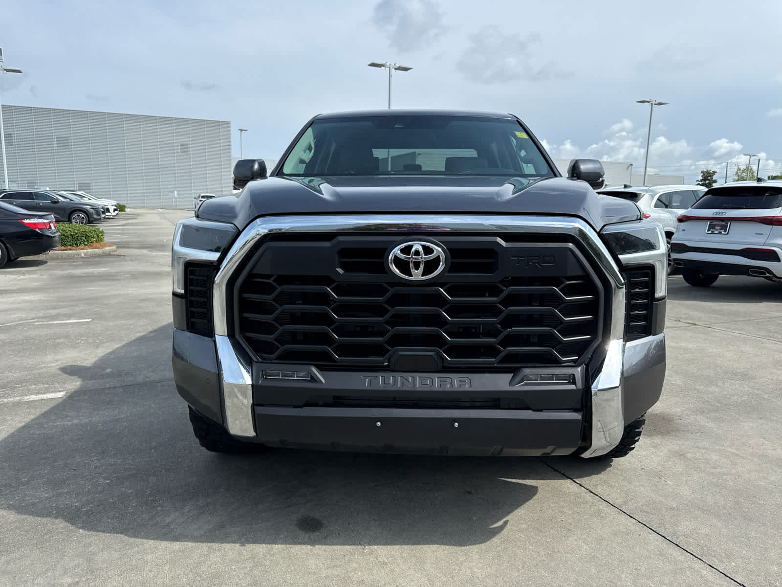 Used 2022 Toyota Tundra SR5 with VIN 5TFLA5DB8NX055443 for sale in Baton Rouge, LA