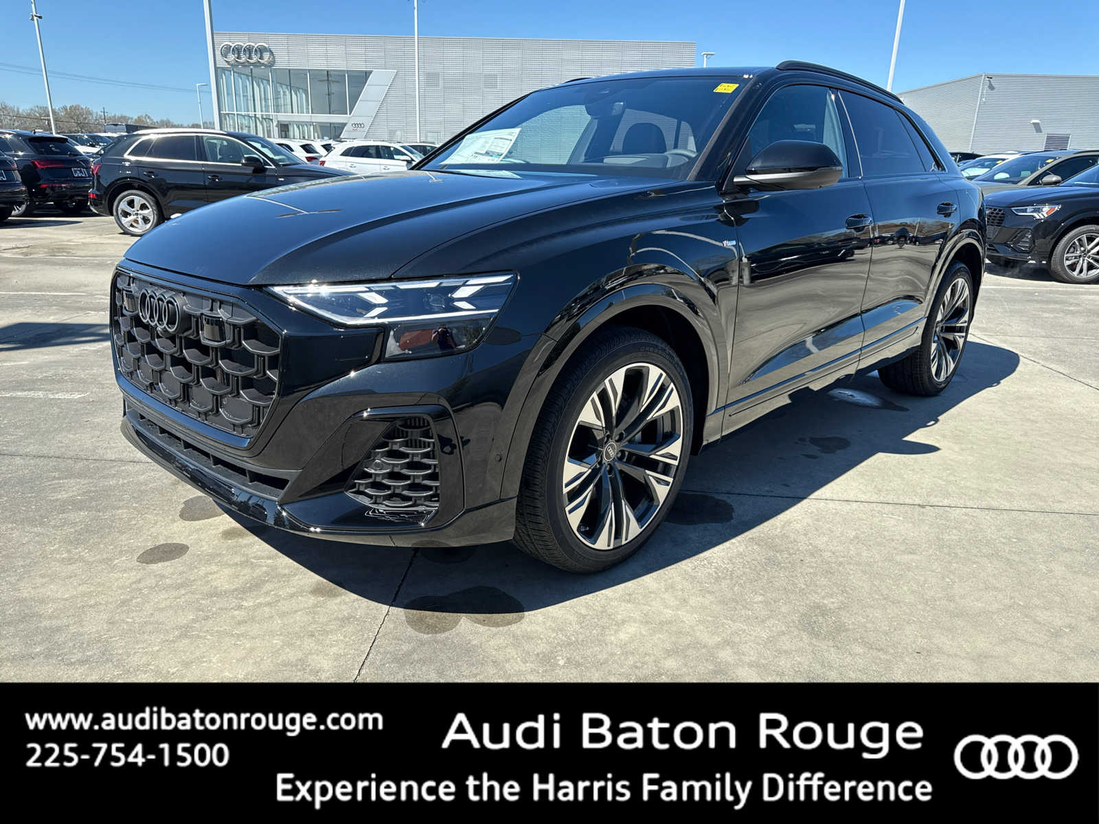 2025 Audi Q8 Prestige's photo