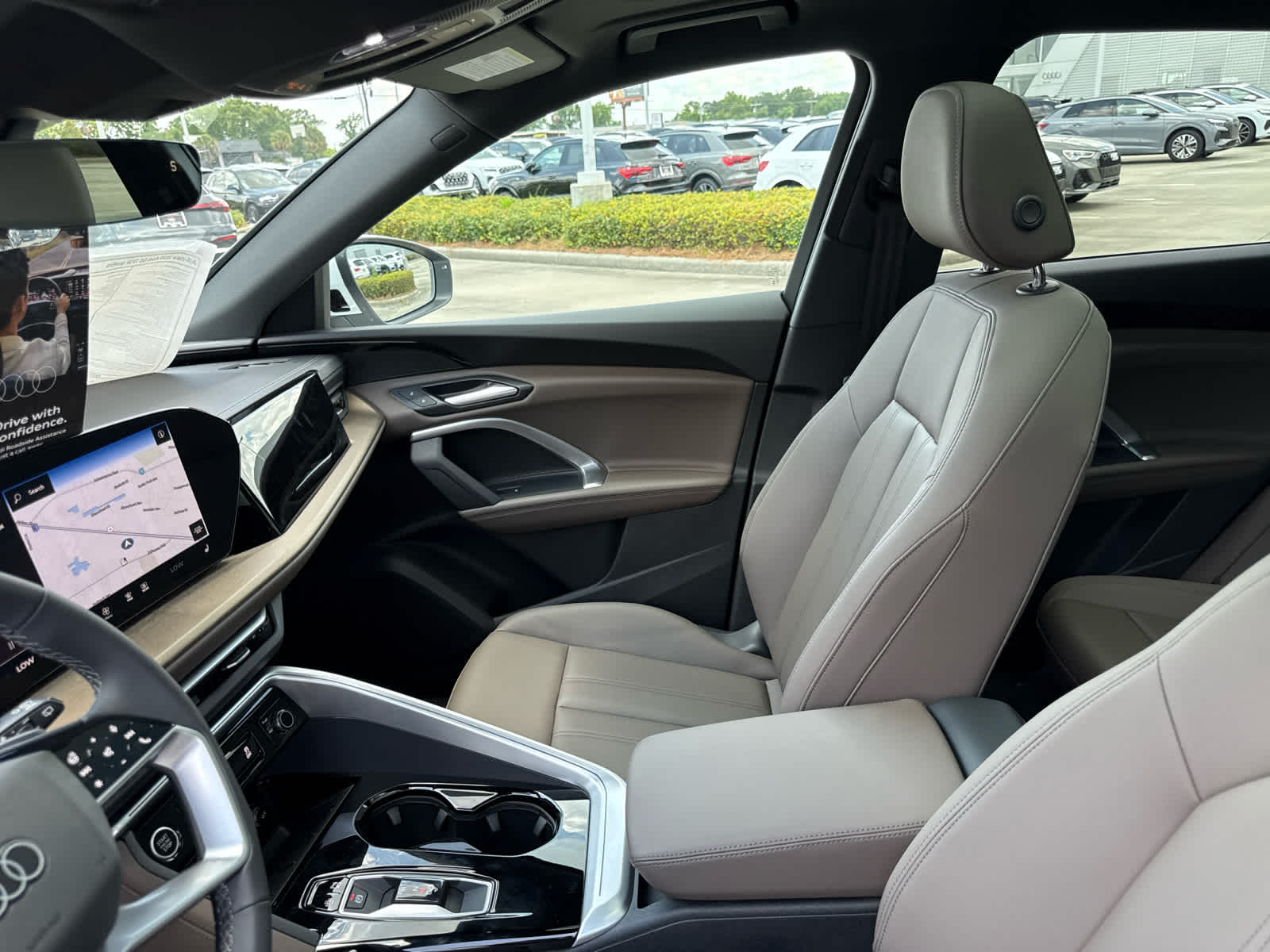 2025 Audi Q5 Premium - Photo 24