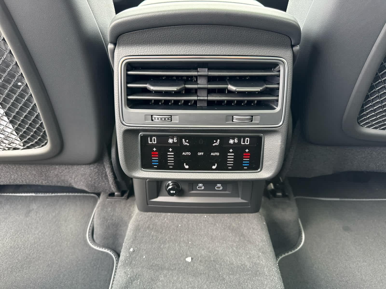 2025 Audi Q7 Premium Plus - Photo 19