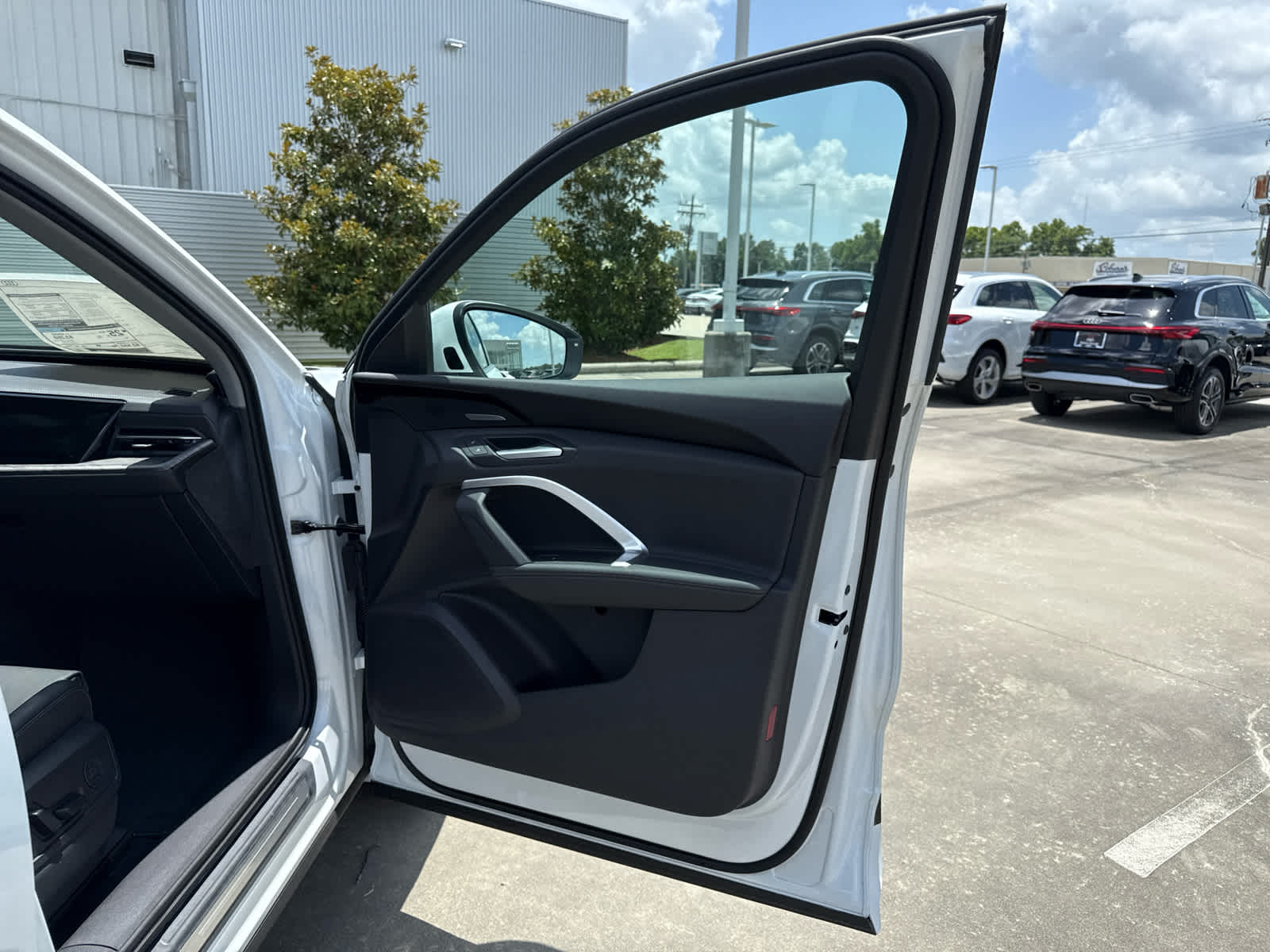 2025 Audi Q5 Premium Plus - Photo 13