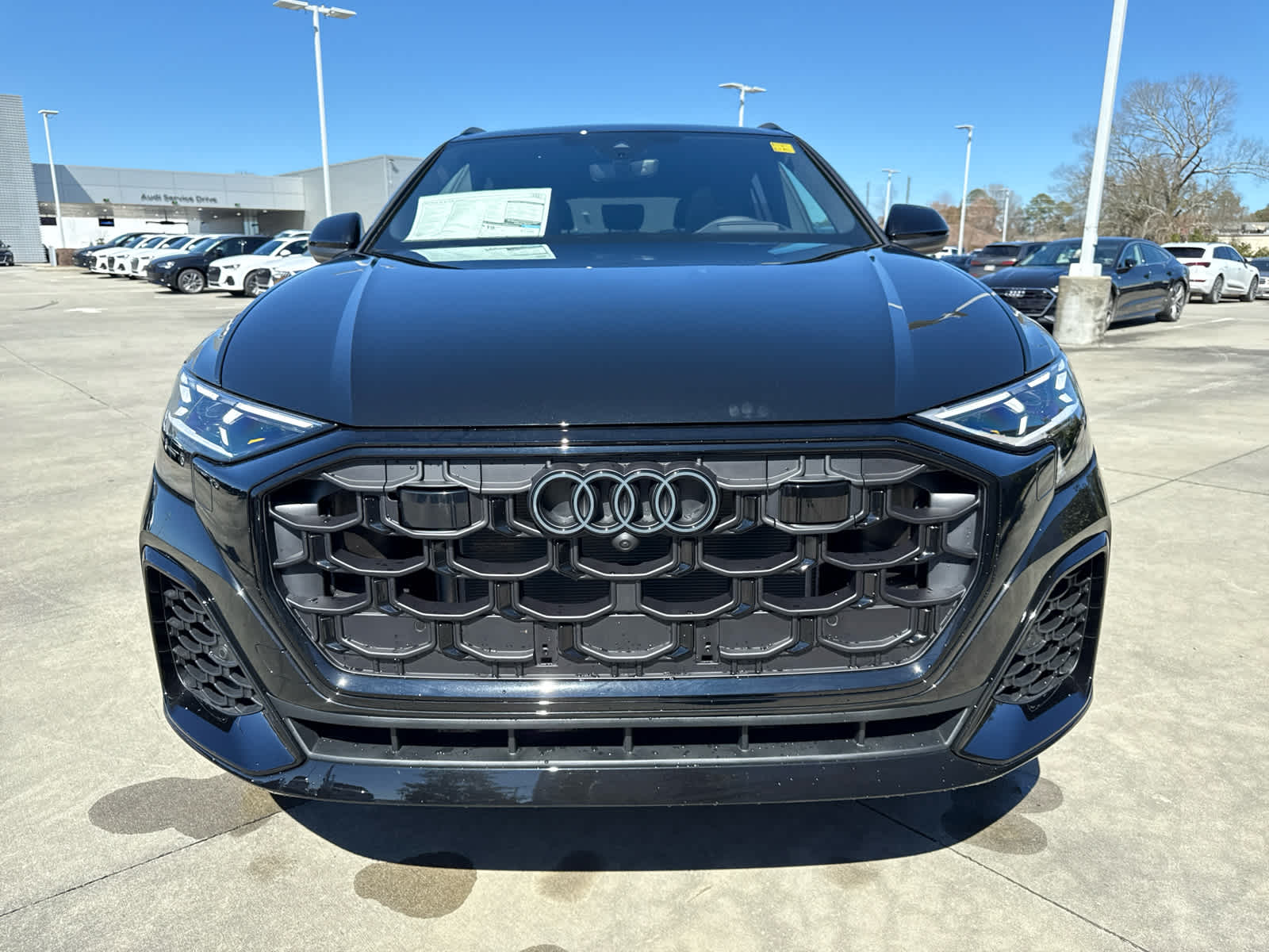 2025 Audi Q8 55 Prestige photo 2