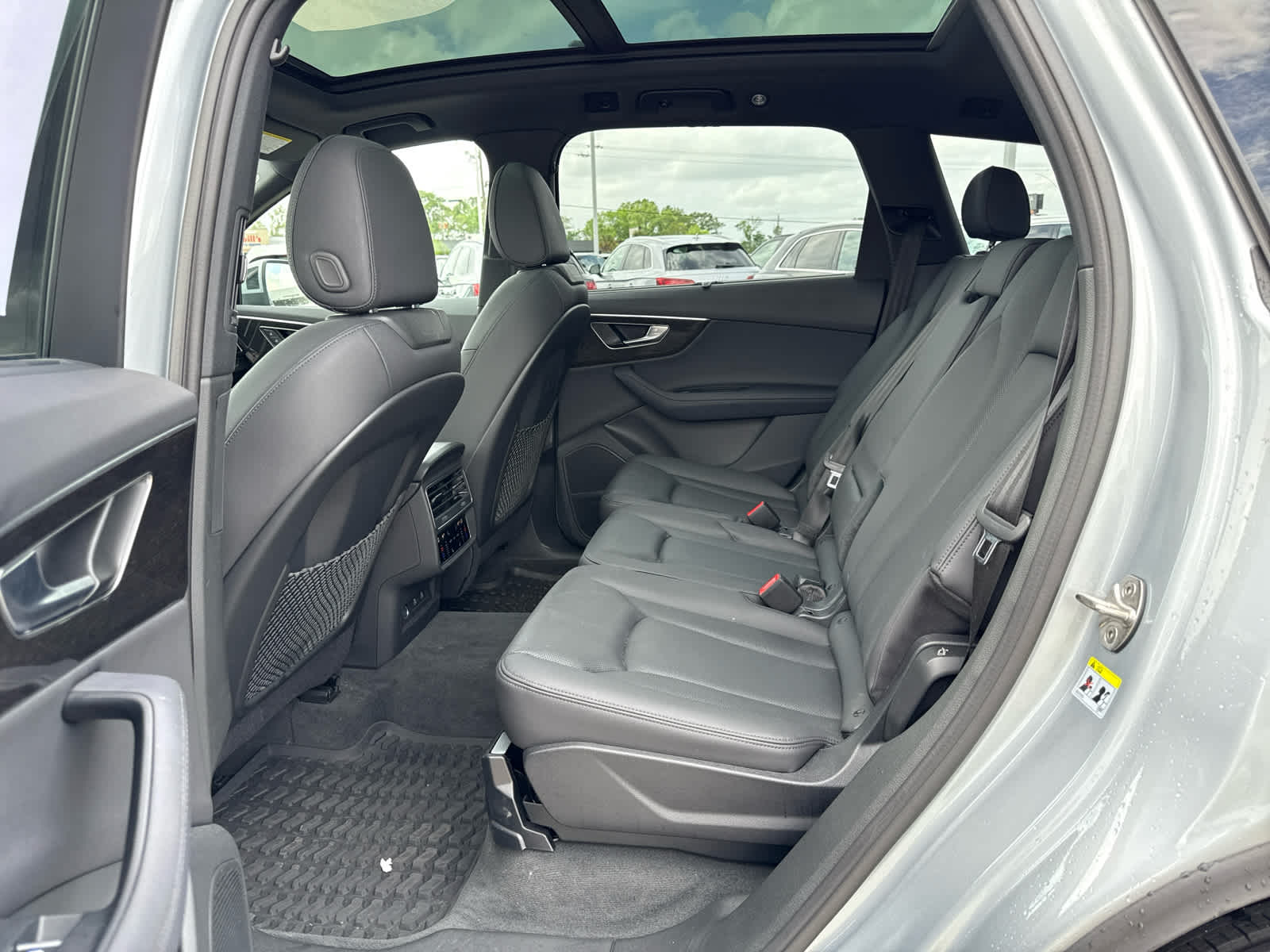 2024 Audi Q7 Premium Plus - Photo 18