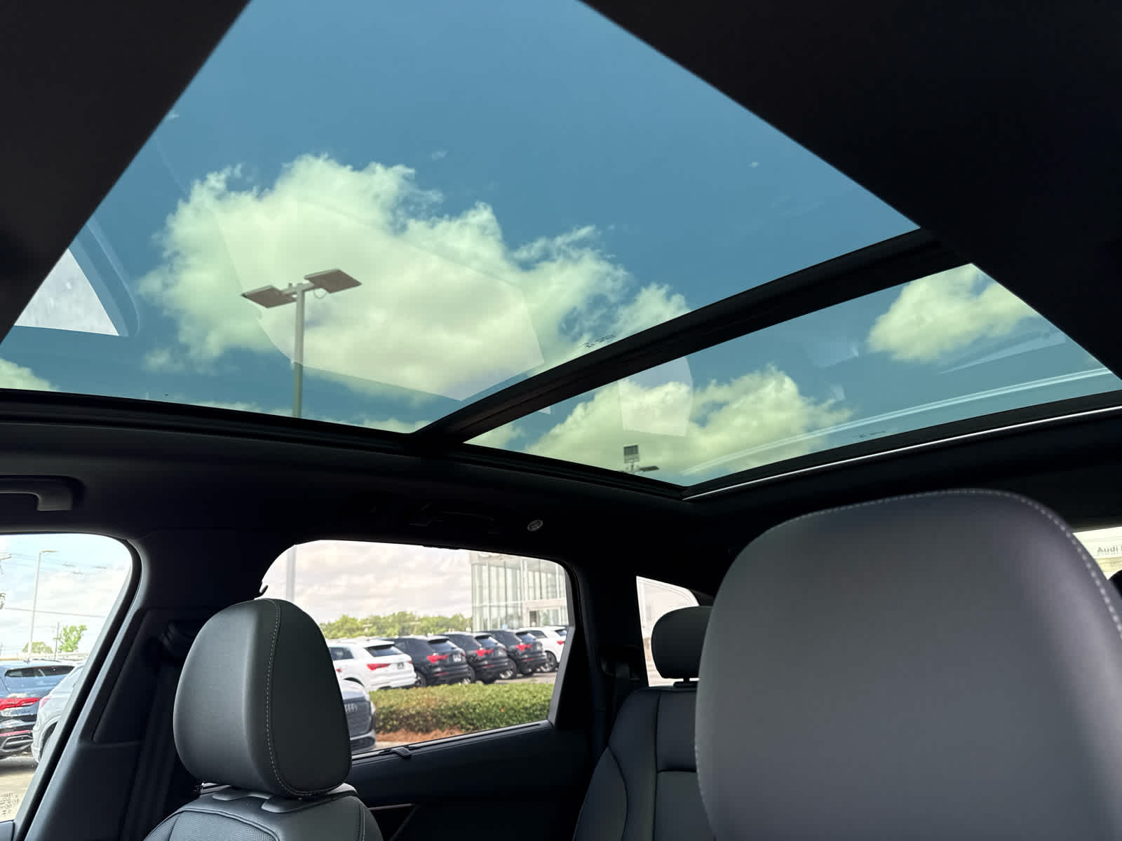 2025 Audi Q7 Premium Plus - Photo 40