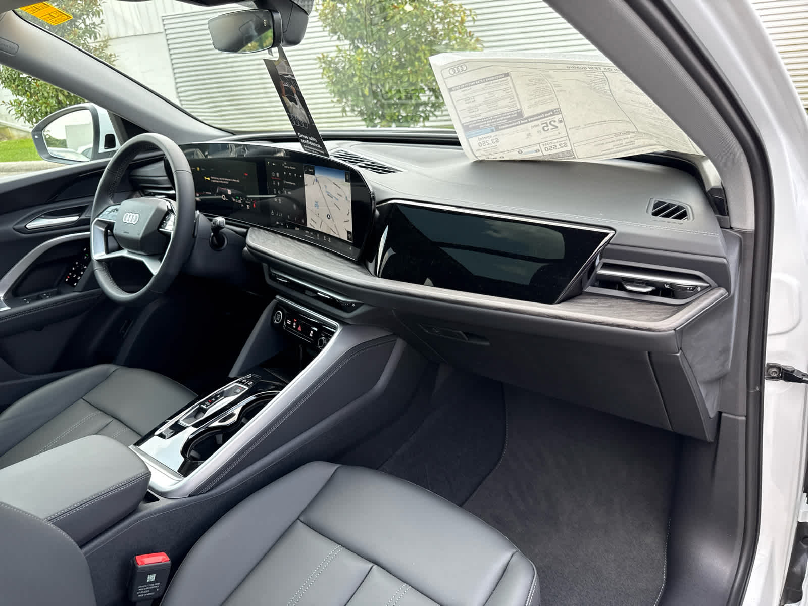 2025 Audi Q5 Premium - Photo 14