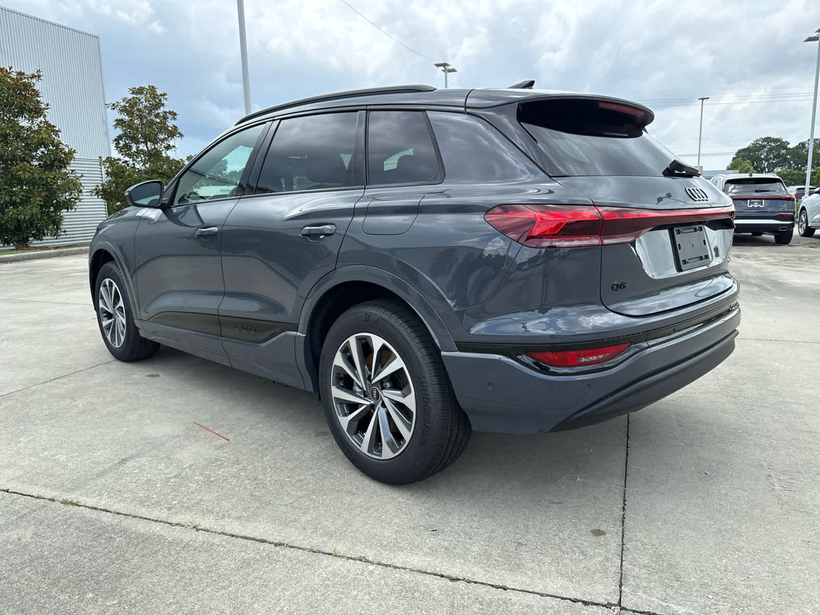 2025 Audi Q6 e-tron Premium - Photo 7