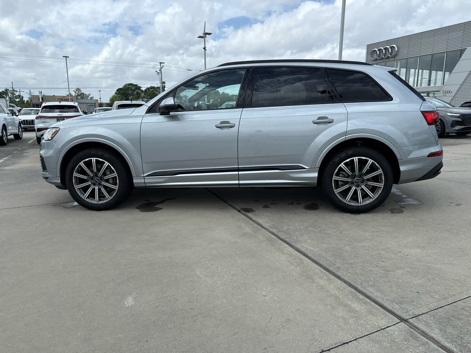 2024 Audi Q7 Premium Plus - Photo 8