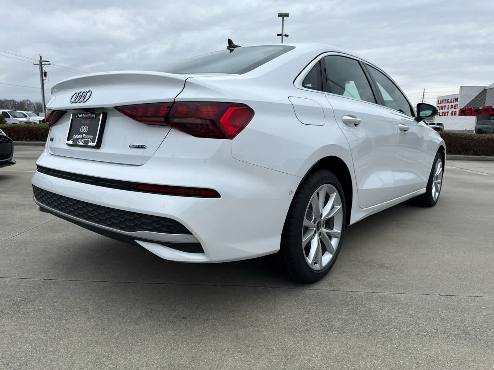 2025 Audi A3 2.0T Premium photo 3