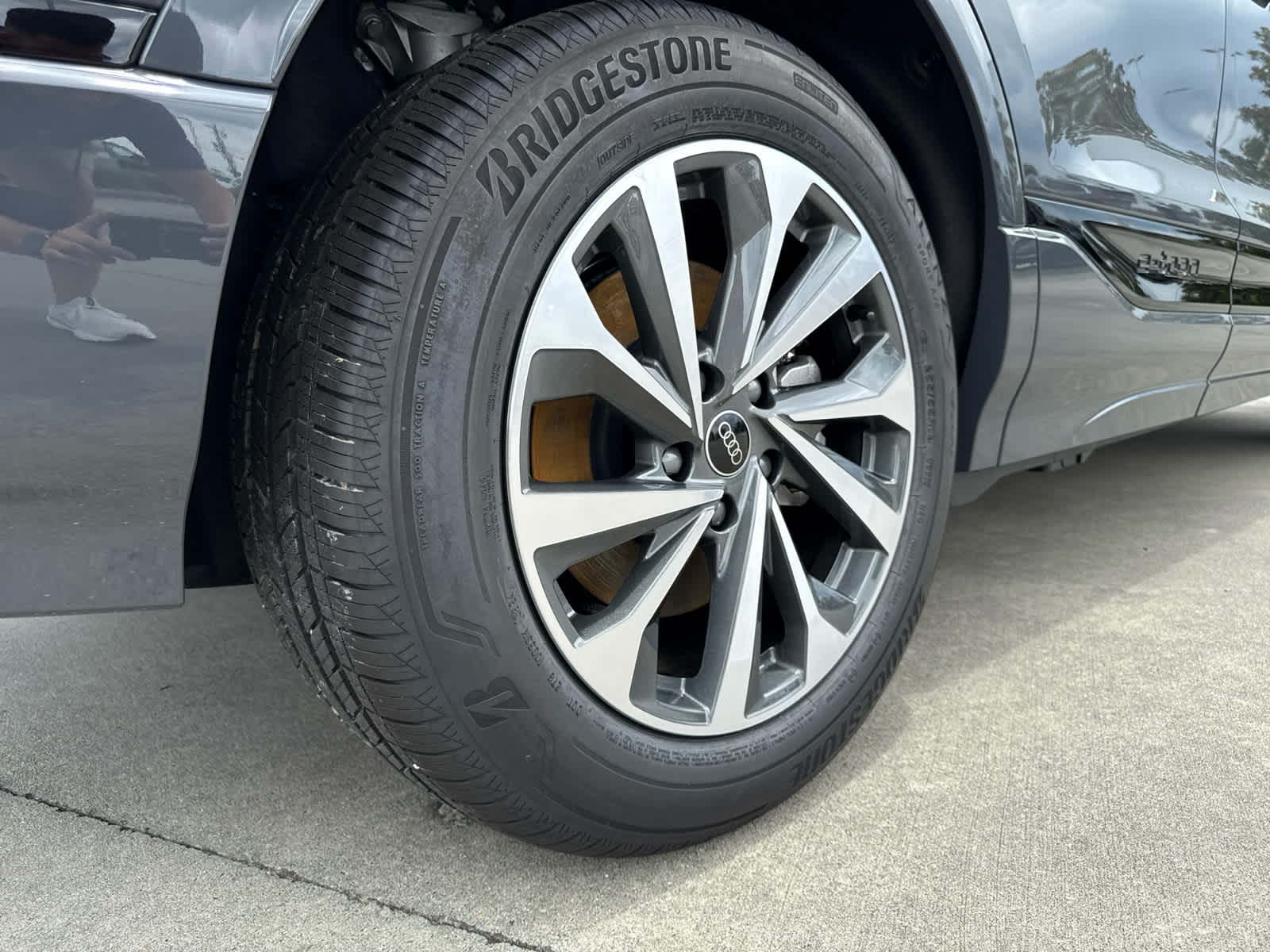 2025 Audi Q6 e-tron Premium - Photo 11