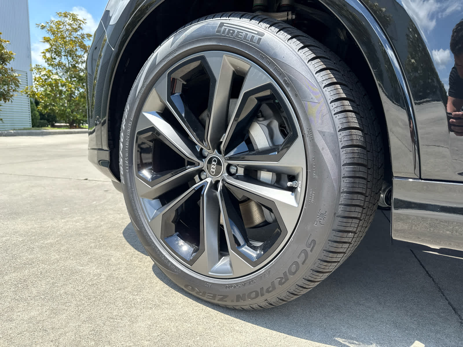 2025 Audi Q7 Premium Plus - Photo 10