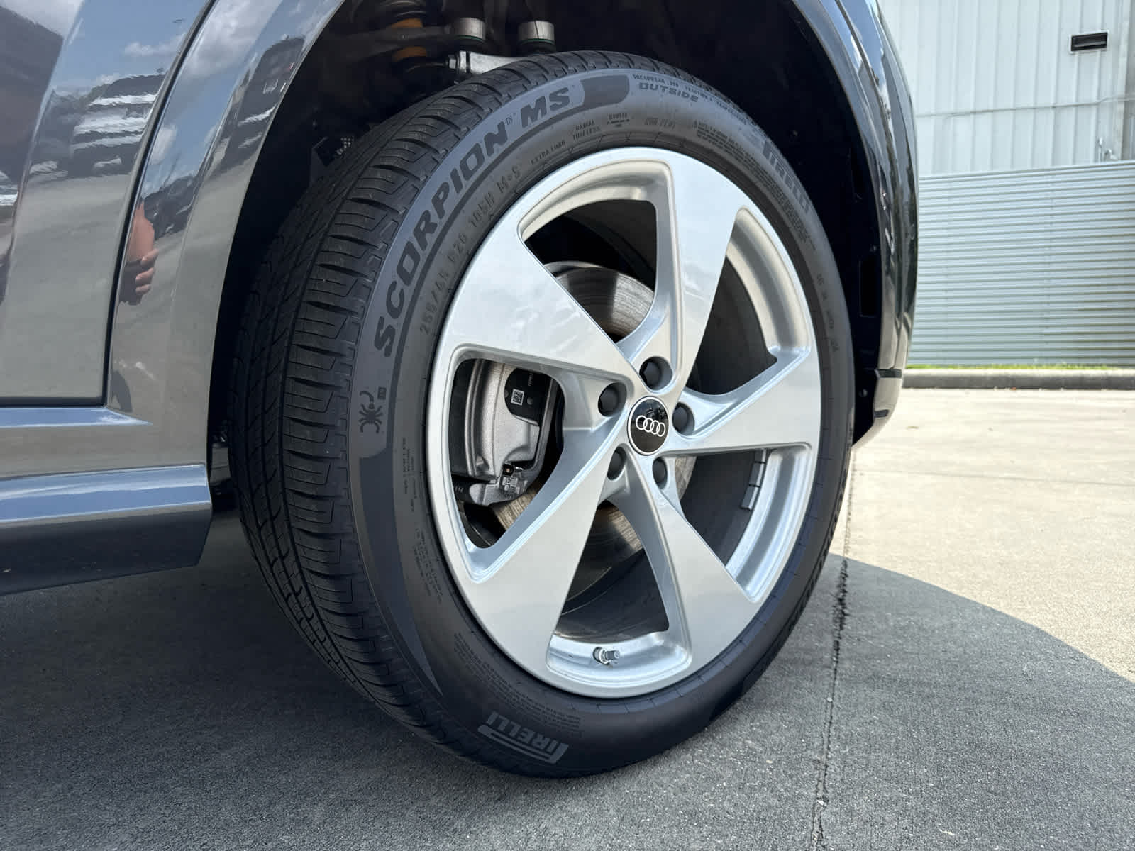 2025 Audi Q5 Premium Plus - Photo 12