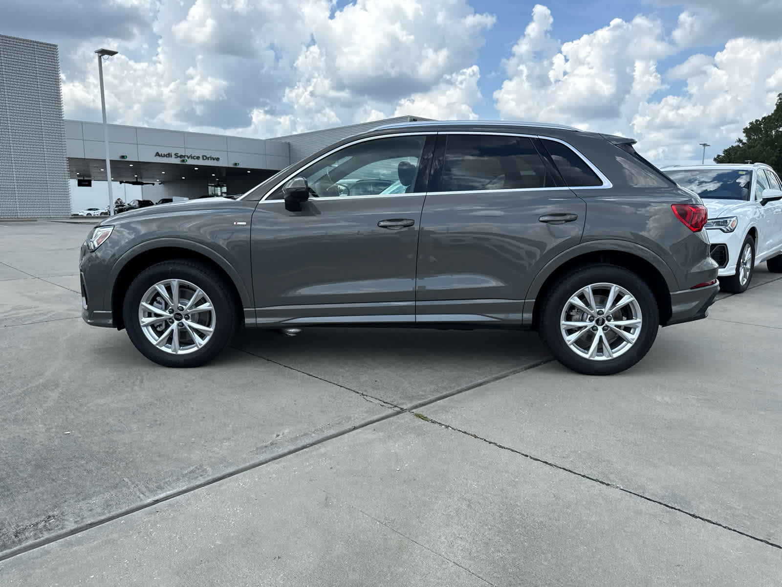 2025 Audi Q3 S Line Premium - Photo 8