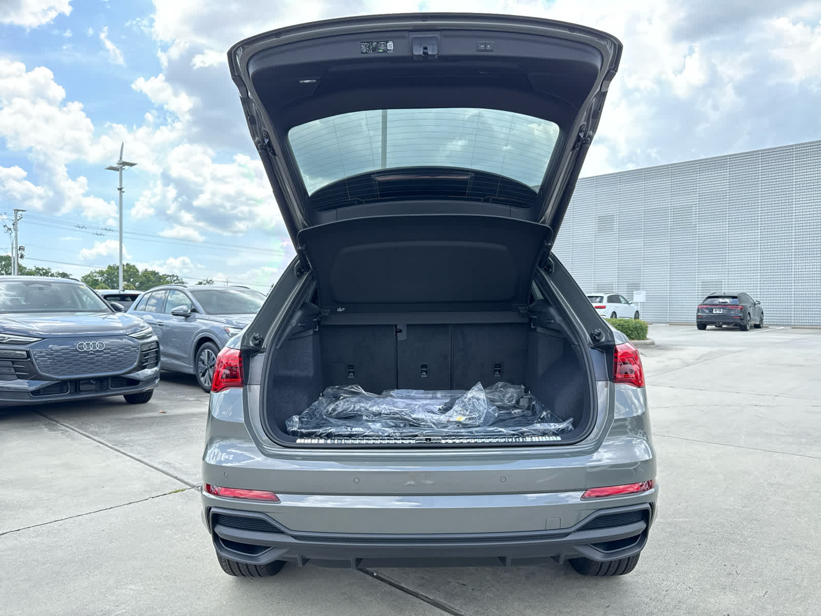2025 Audi Q3 S Line Premium - Photo 32