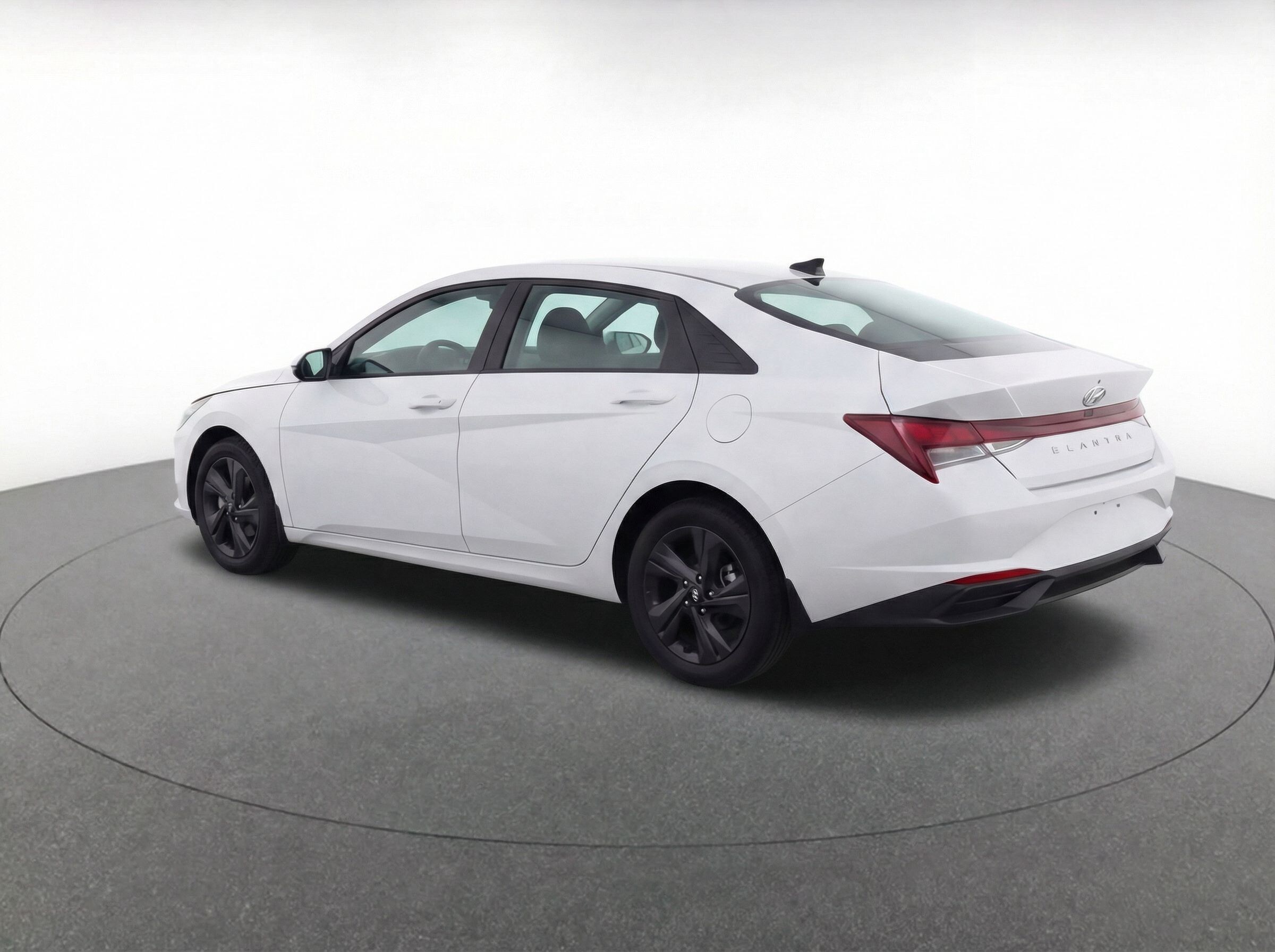 Thumbnail: 2023 Hyundai Elantra - 5