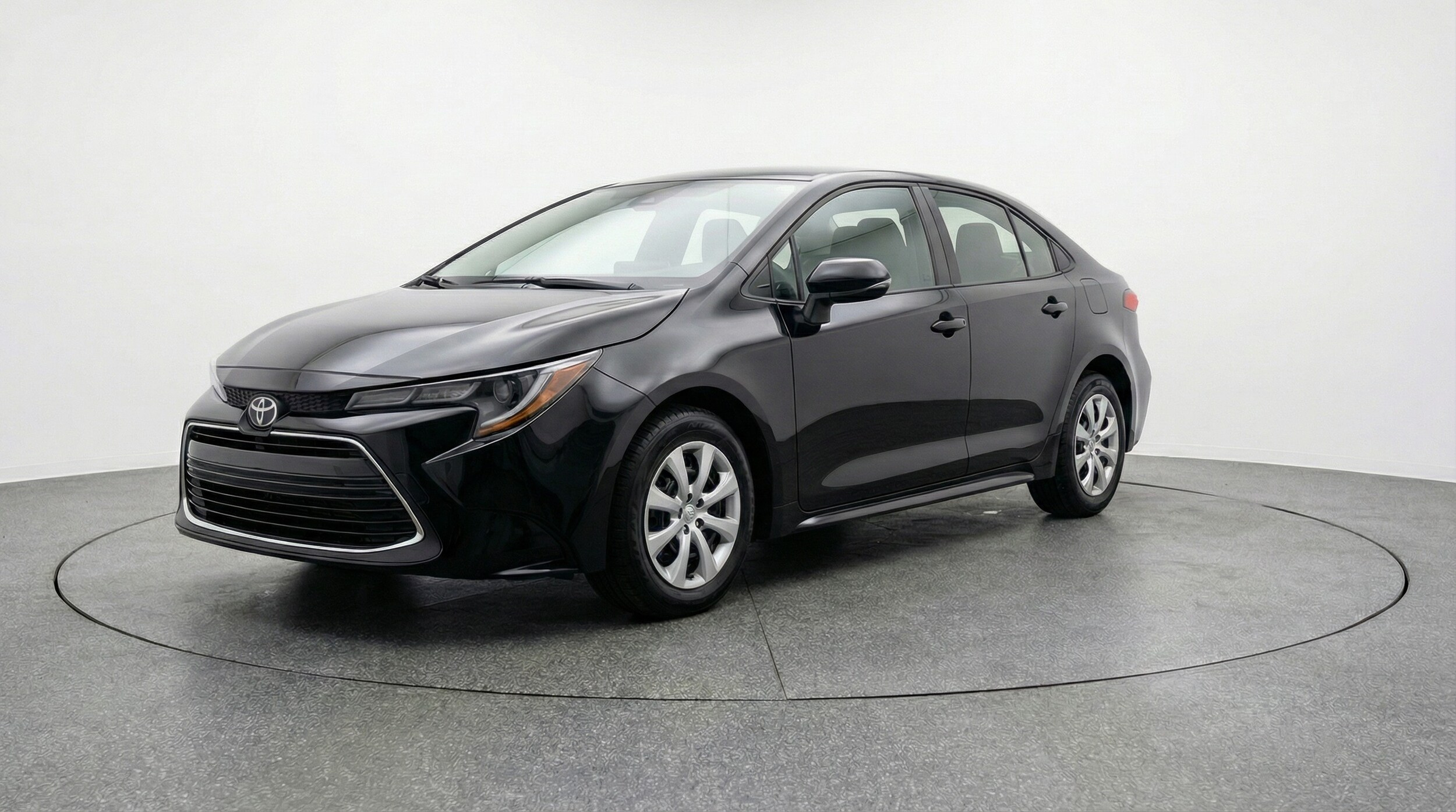 Thumbnail: 2025 Toyota Corolla - 3