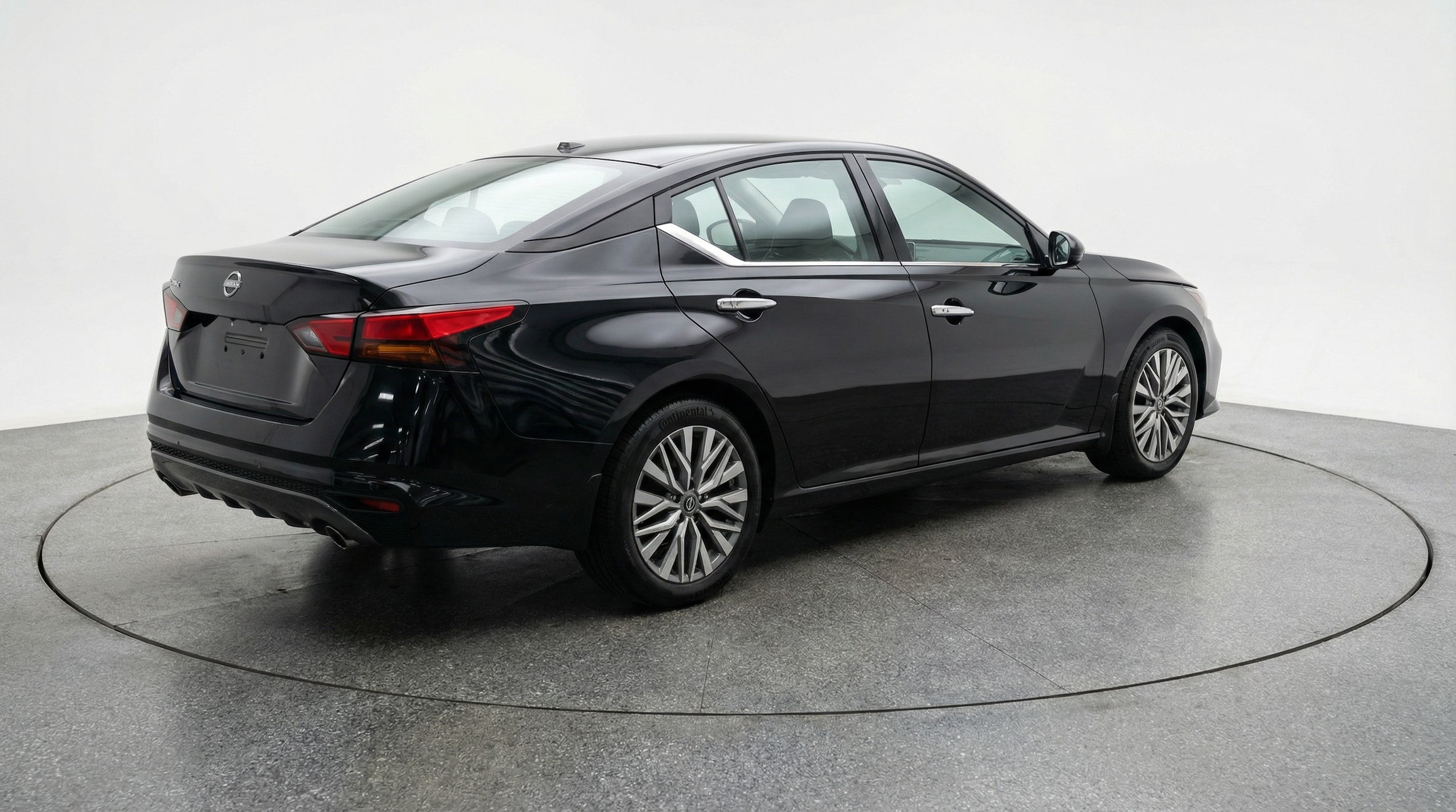 Thumbnail: 2025 Nissan Altima - 7