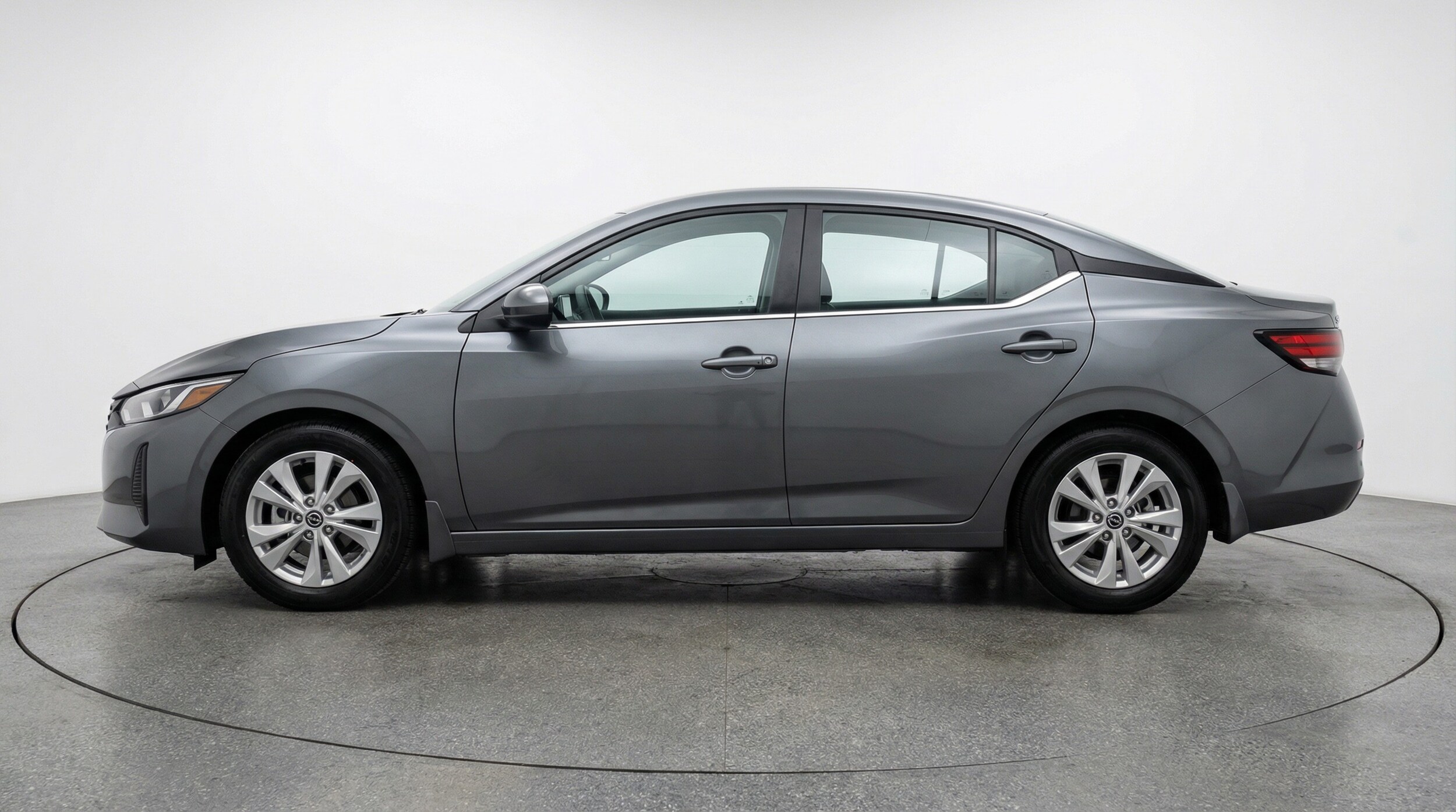 Thumbnail: 2025 Nissan Sentra - 4