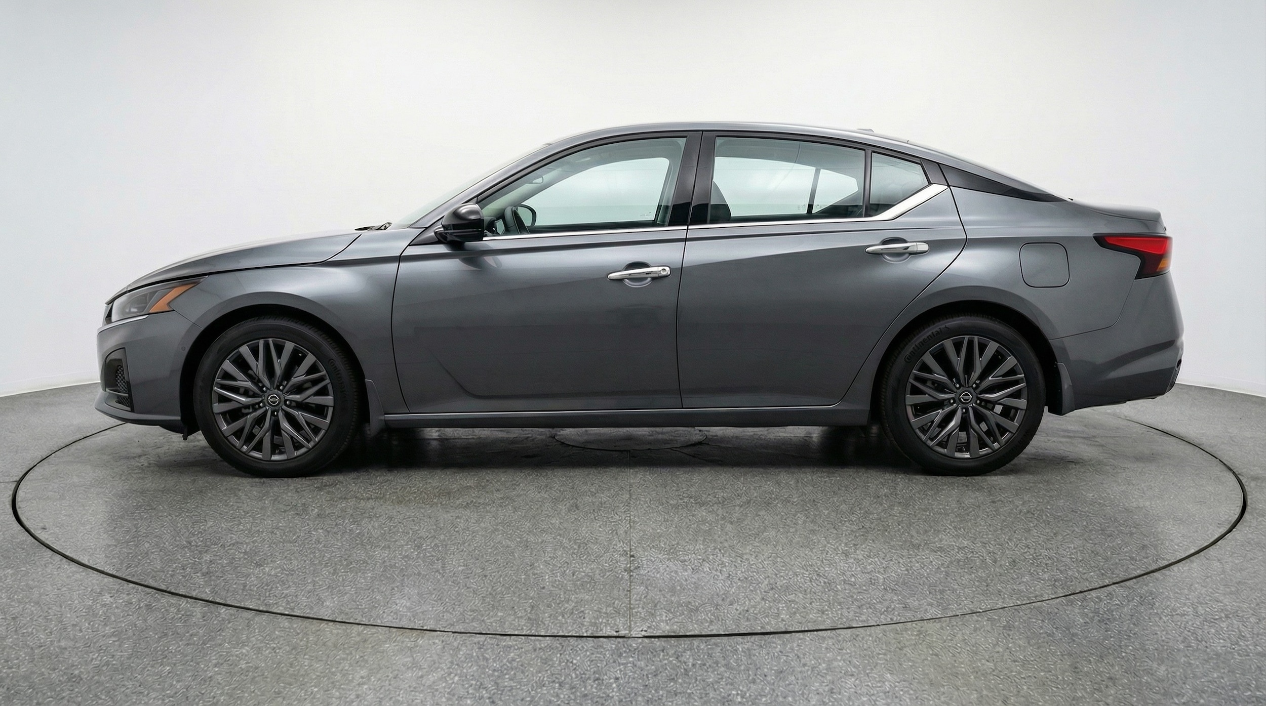 Thumbnail: 2025 Nissan Altima - 4