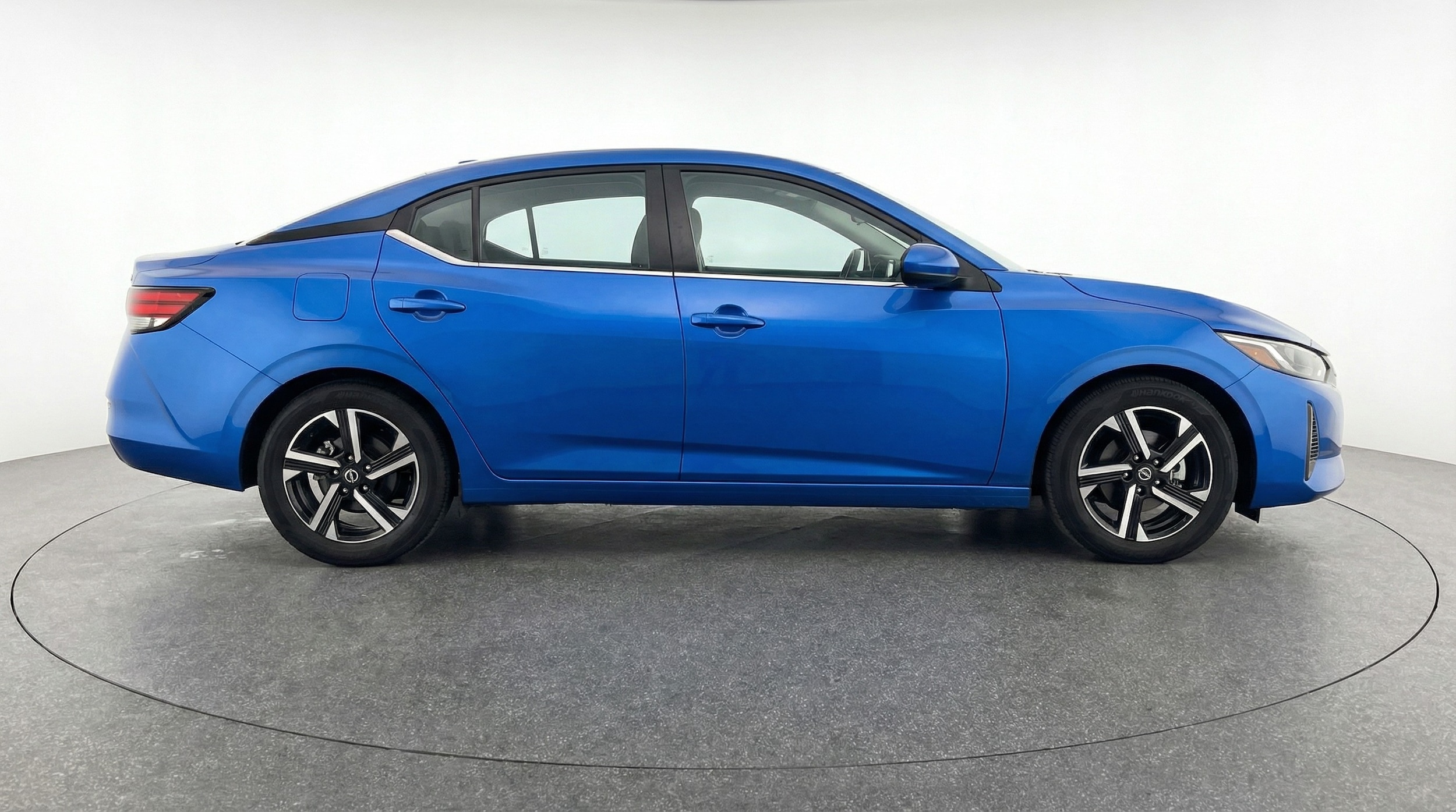 Thumbnail: 2025 Nissan Sentra - 8