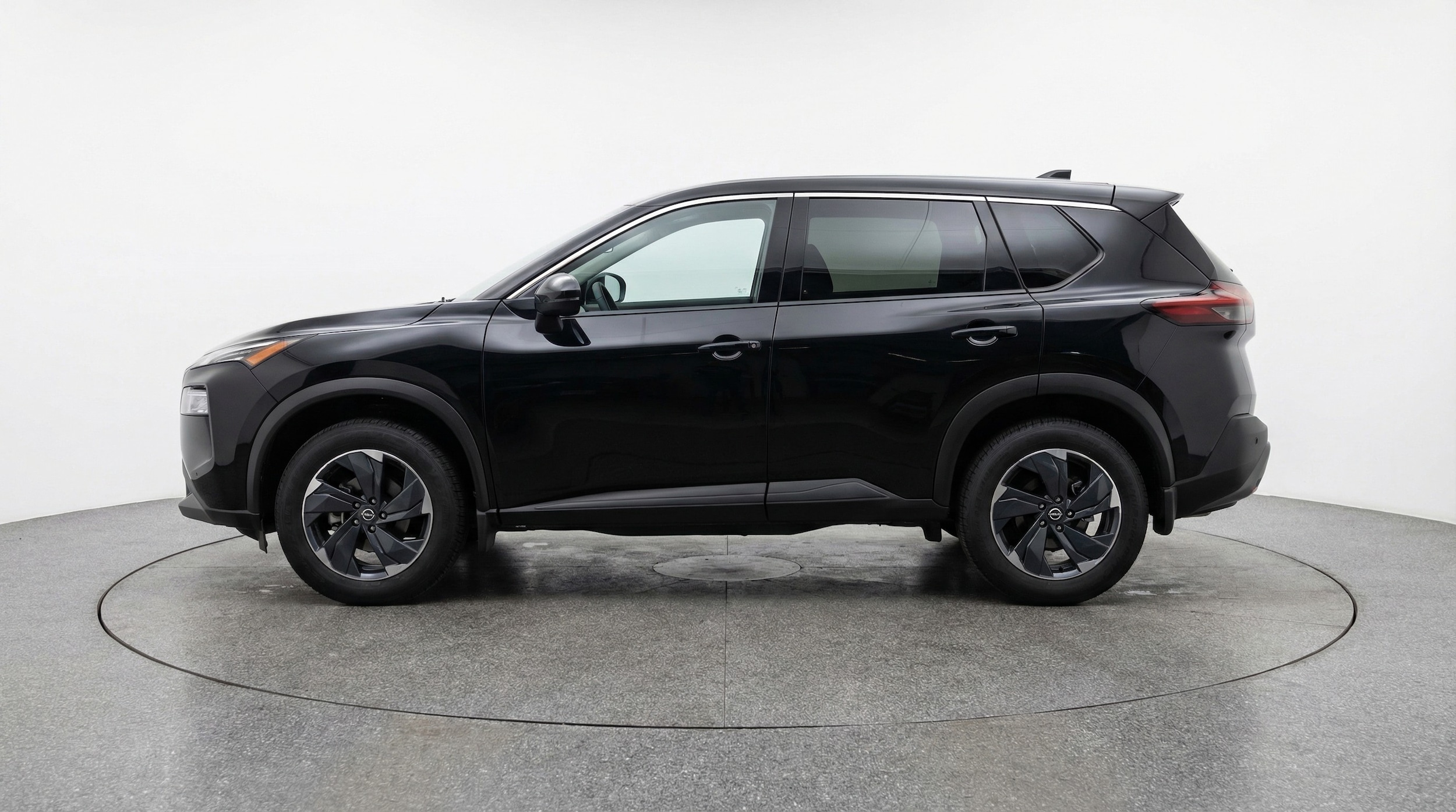 Thumbnail: 2025 Nissan Rogue - 4