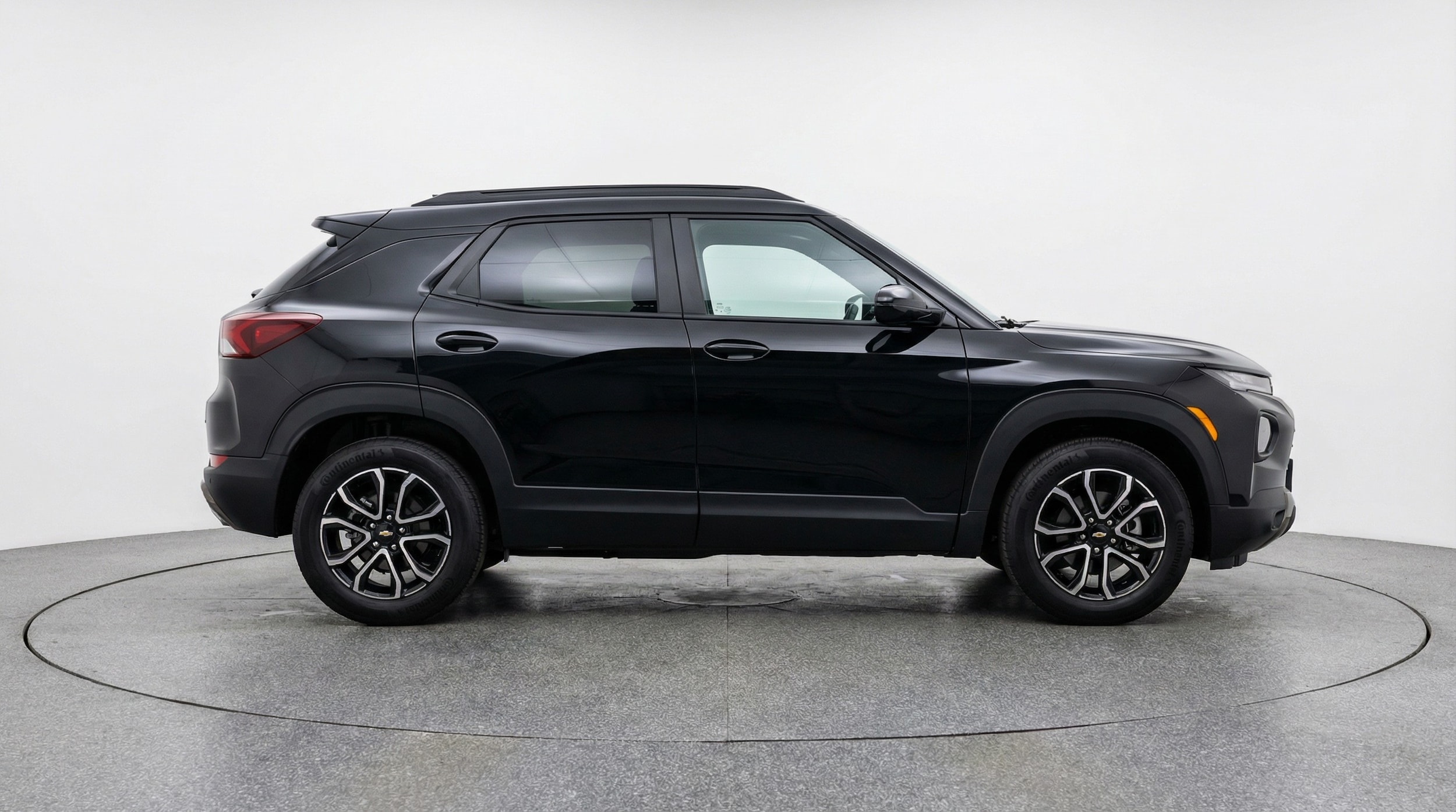 Thumbnail: 2025 Chevrolet TrailBlazer - 8