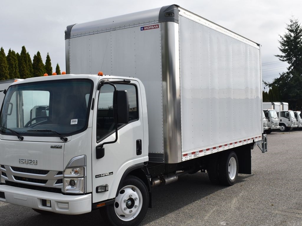 2024 Isuzu NPR HD's photo
