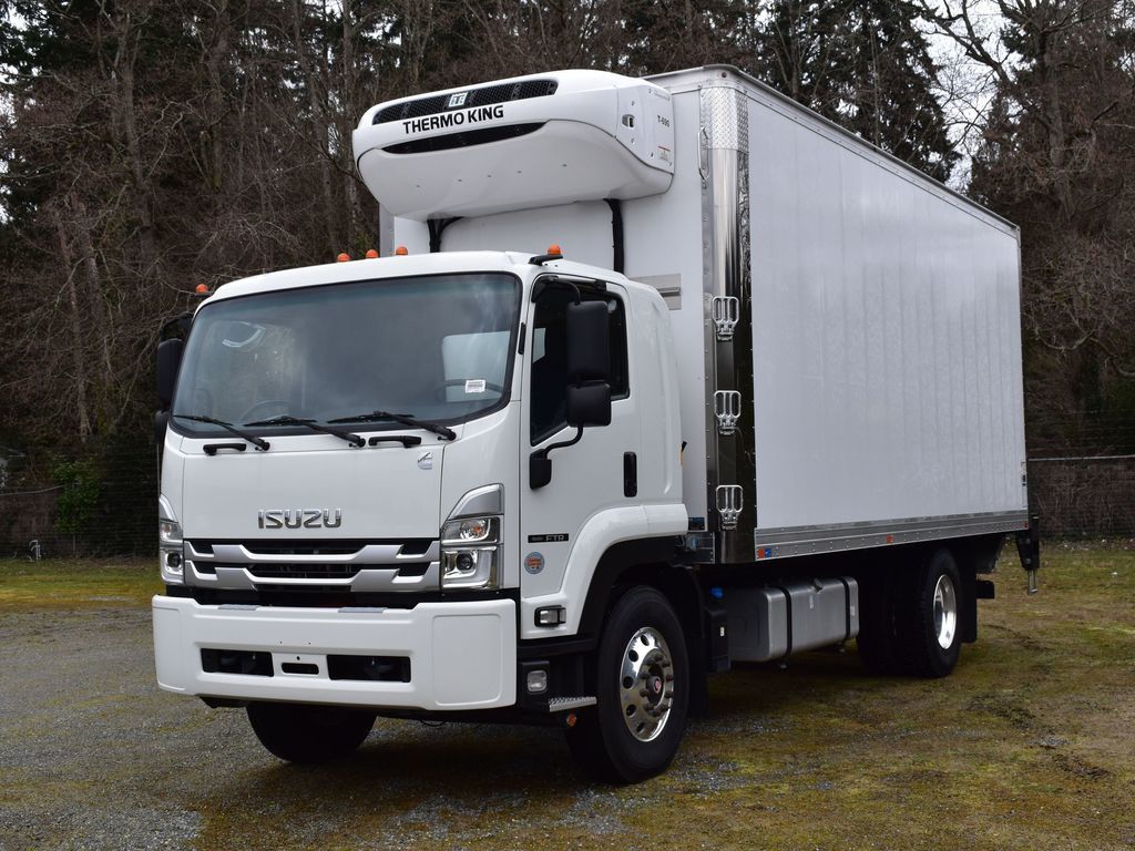 2025 Isuzu FTR's photo