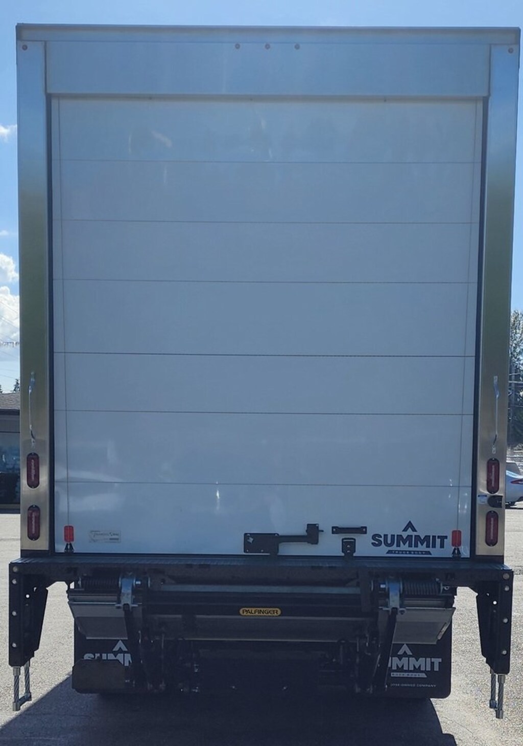 New 2025 Isuzu FTR Truck