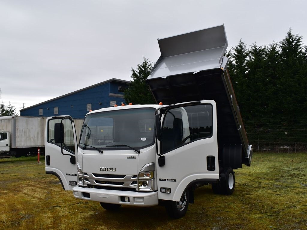 New 2024 Isuzu NPR Truck